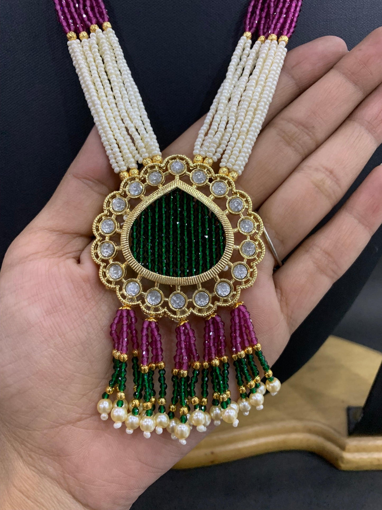 Kundan Necklace Sets 5687548 - Vijay & Sons