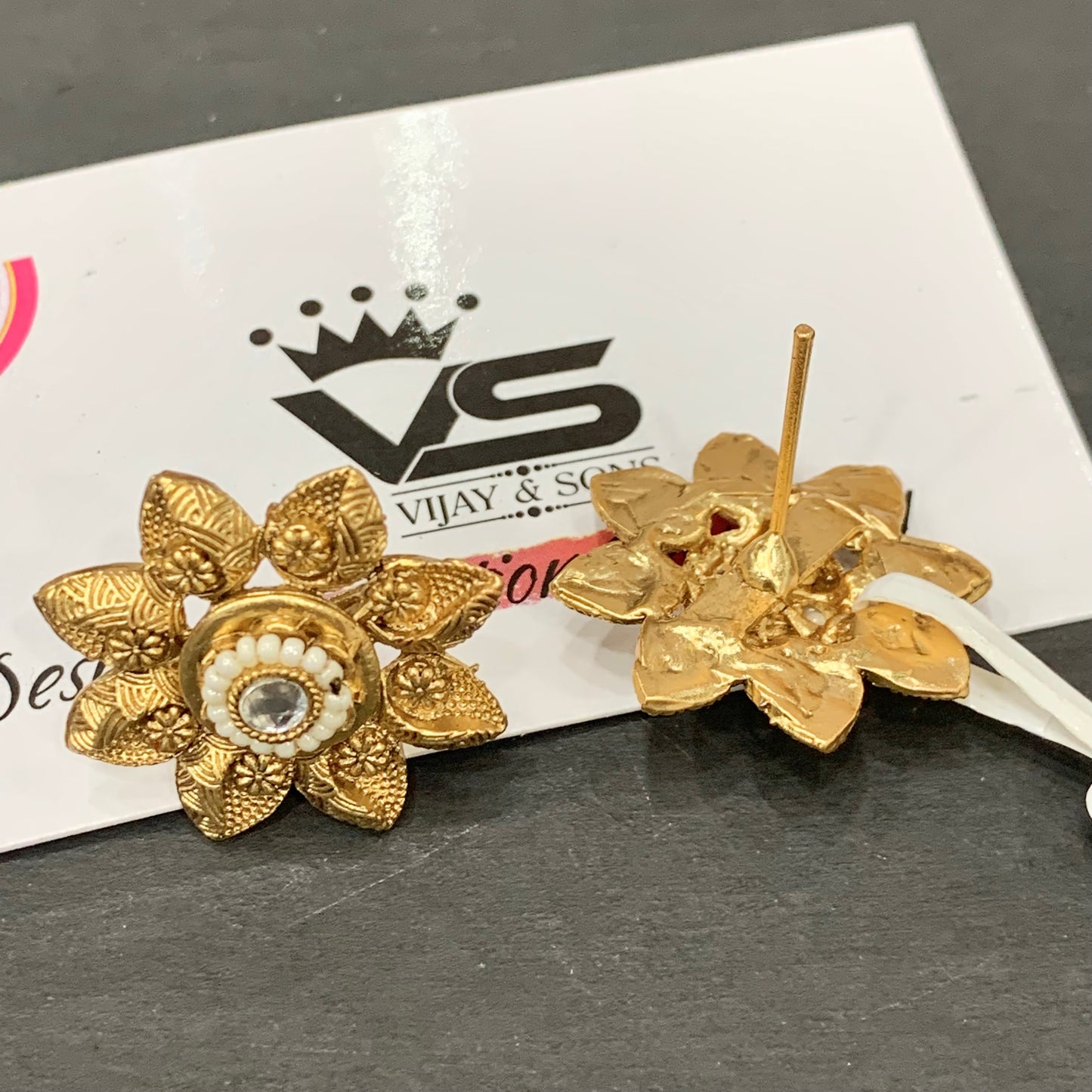 Antique Earrings 5841