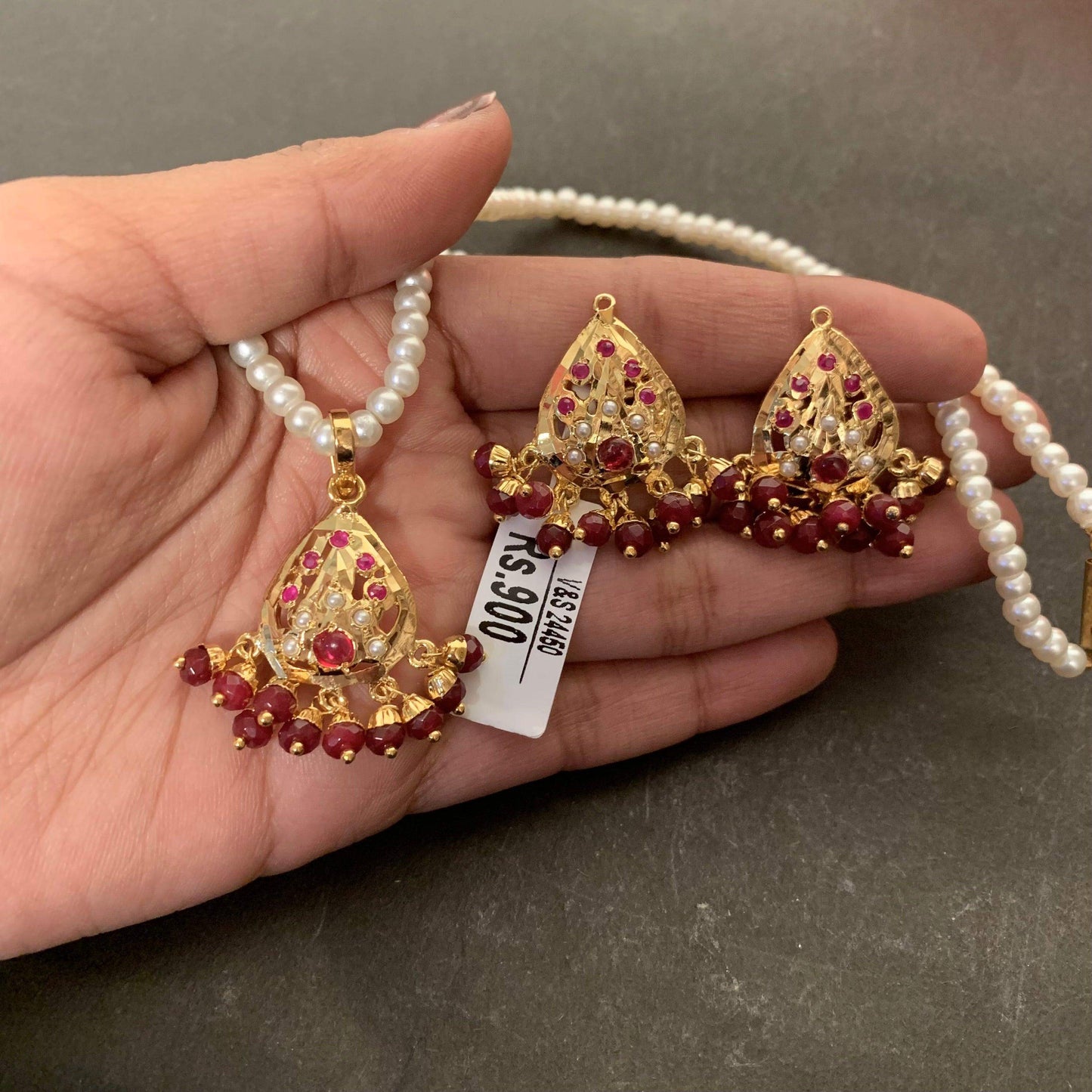 Jadau pendant sets 45775 - Vijay & Sons