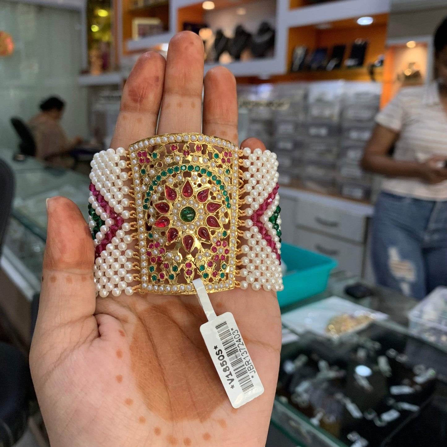 Jadau Bracelet 67666 - Vijay & Sons