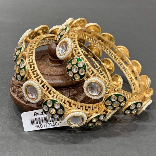 Kundan / Antique Bangles 62990 - Vijay & Sons
