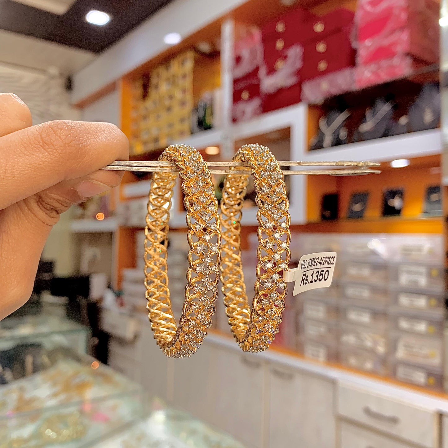 Zircon Bangles 4552332