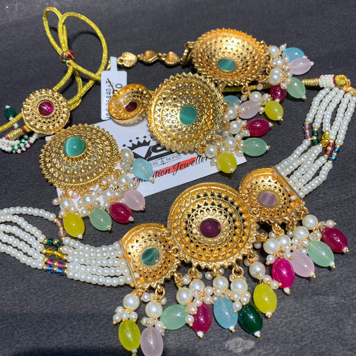 Antique Necklace Set 3676677
