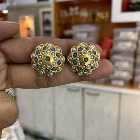 Jadau studs 62755 - Vijay & Sons