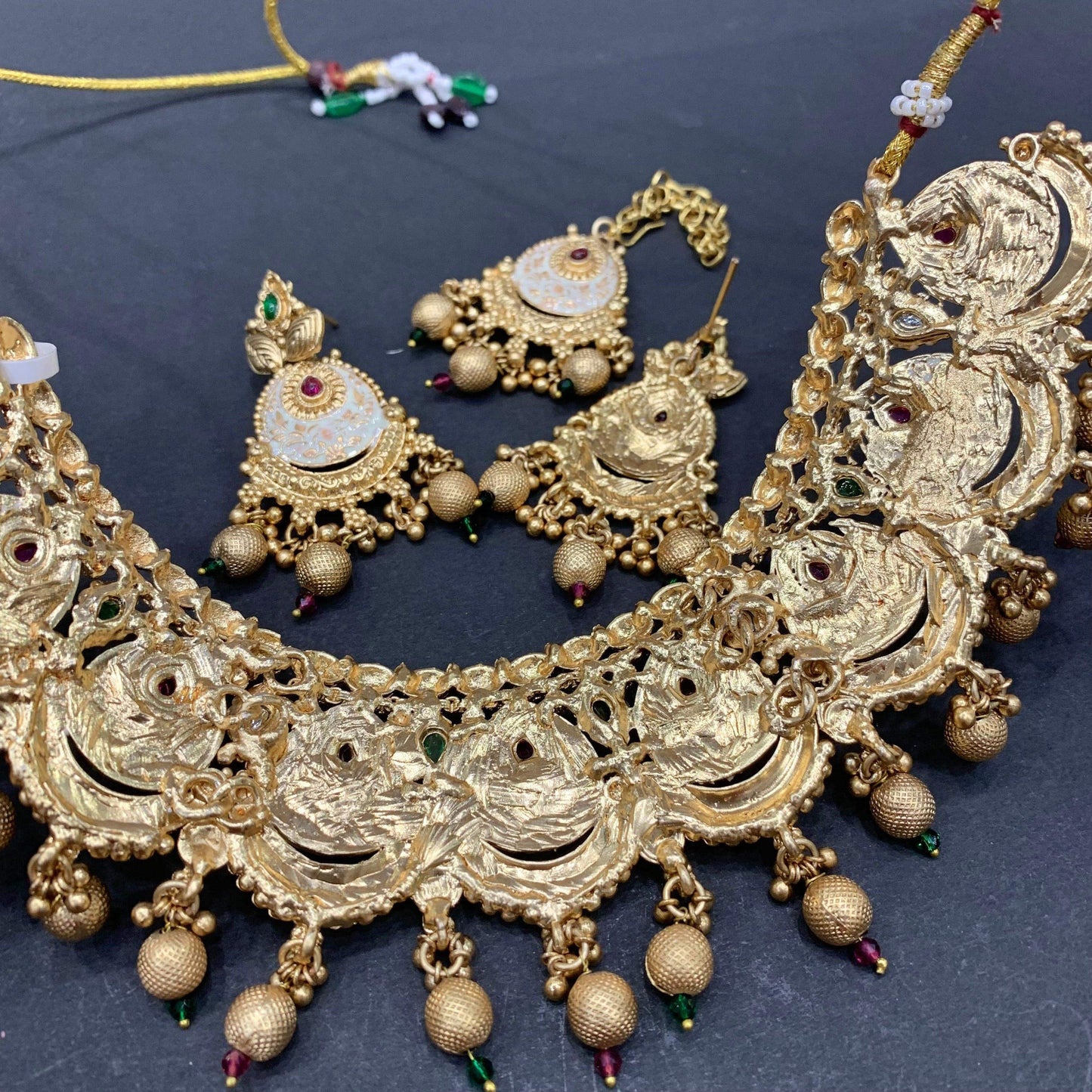 Antique Necklace set 725253 - Vijay & Sons