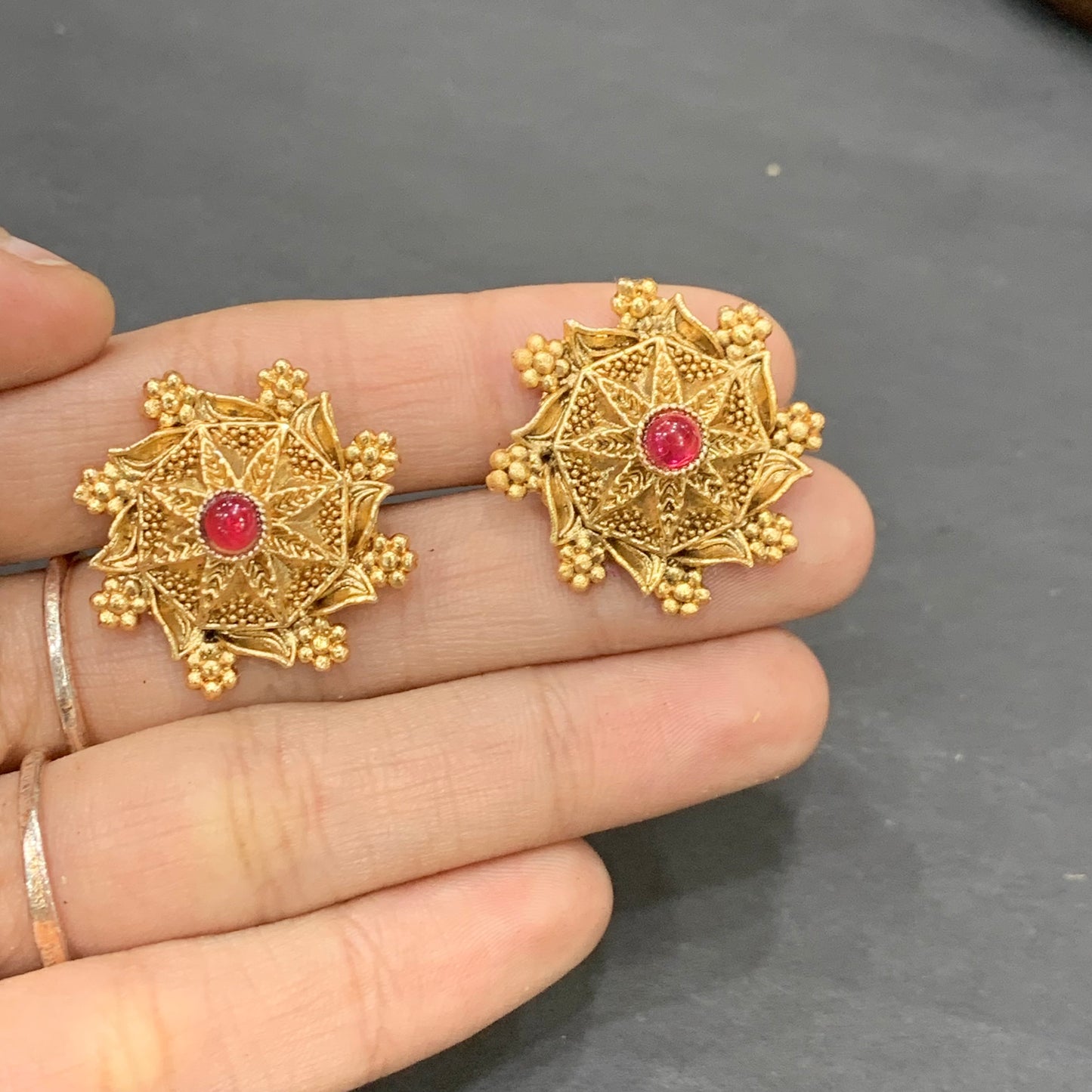 Antique earrings 345632