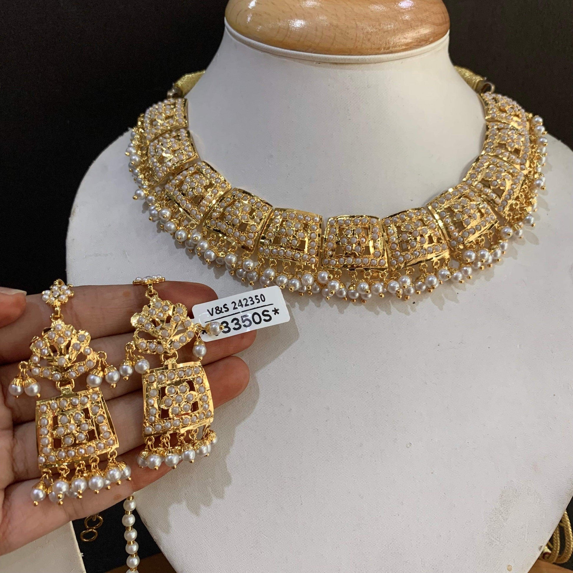Jadau Necklace Set 676665 - Vijay & Sons