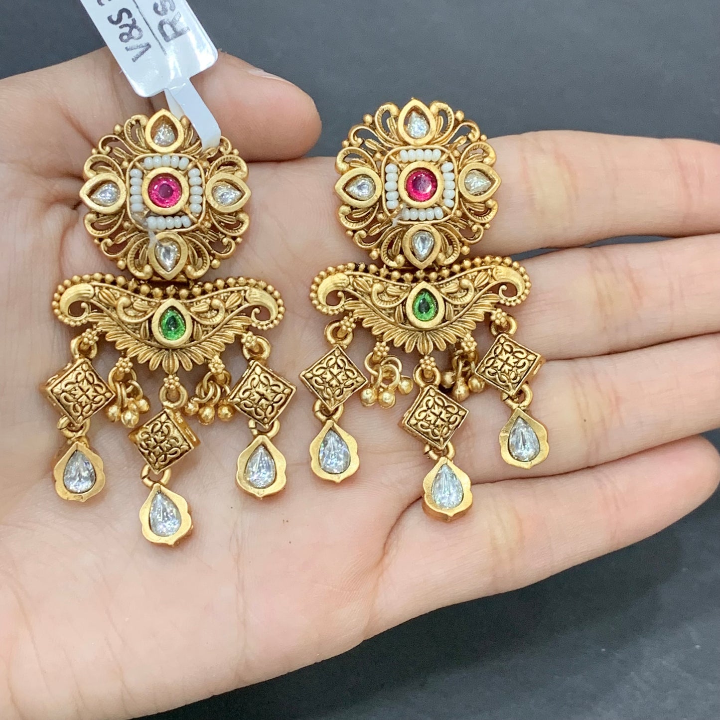 Antique earrings 655444