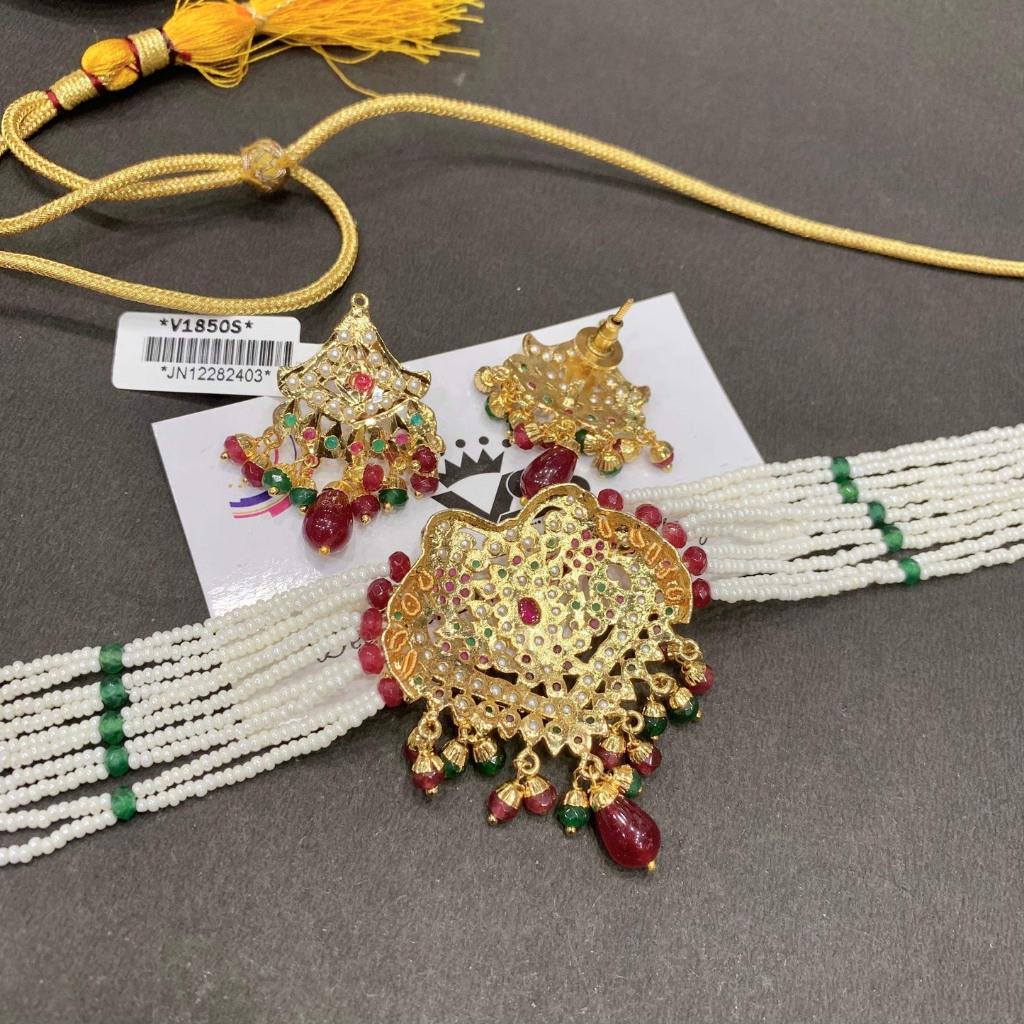 Jadau Necklace Set 45544 - Vijay & Sons