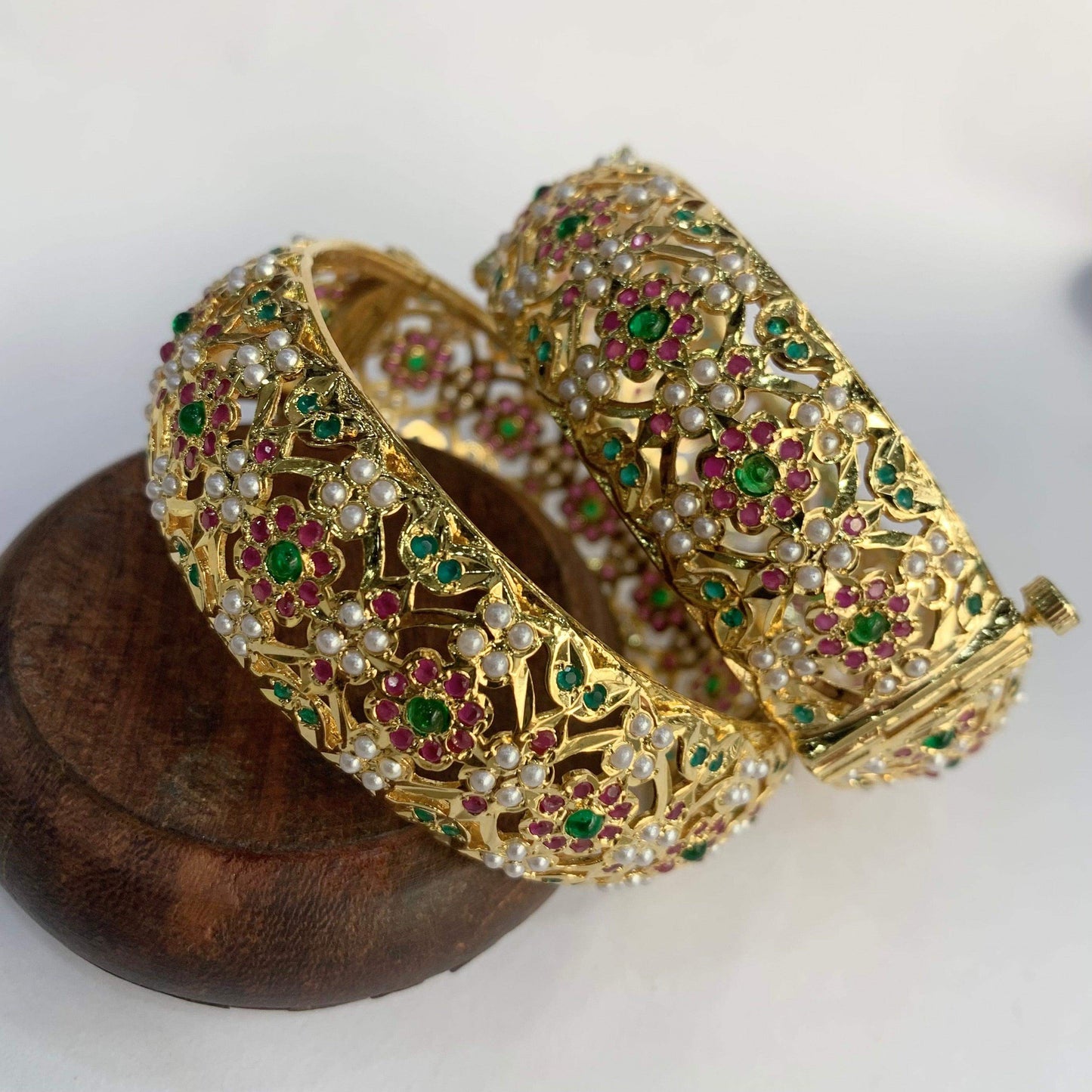 Jadau Bangles - Vijay & Sons