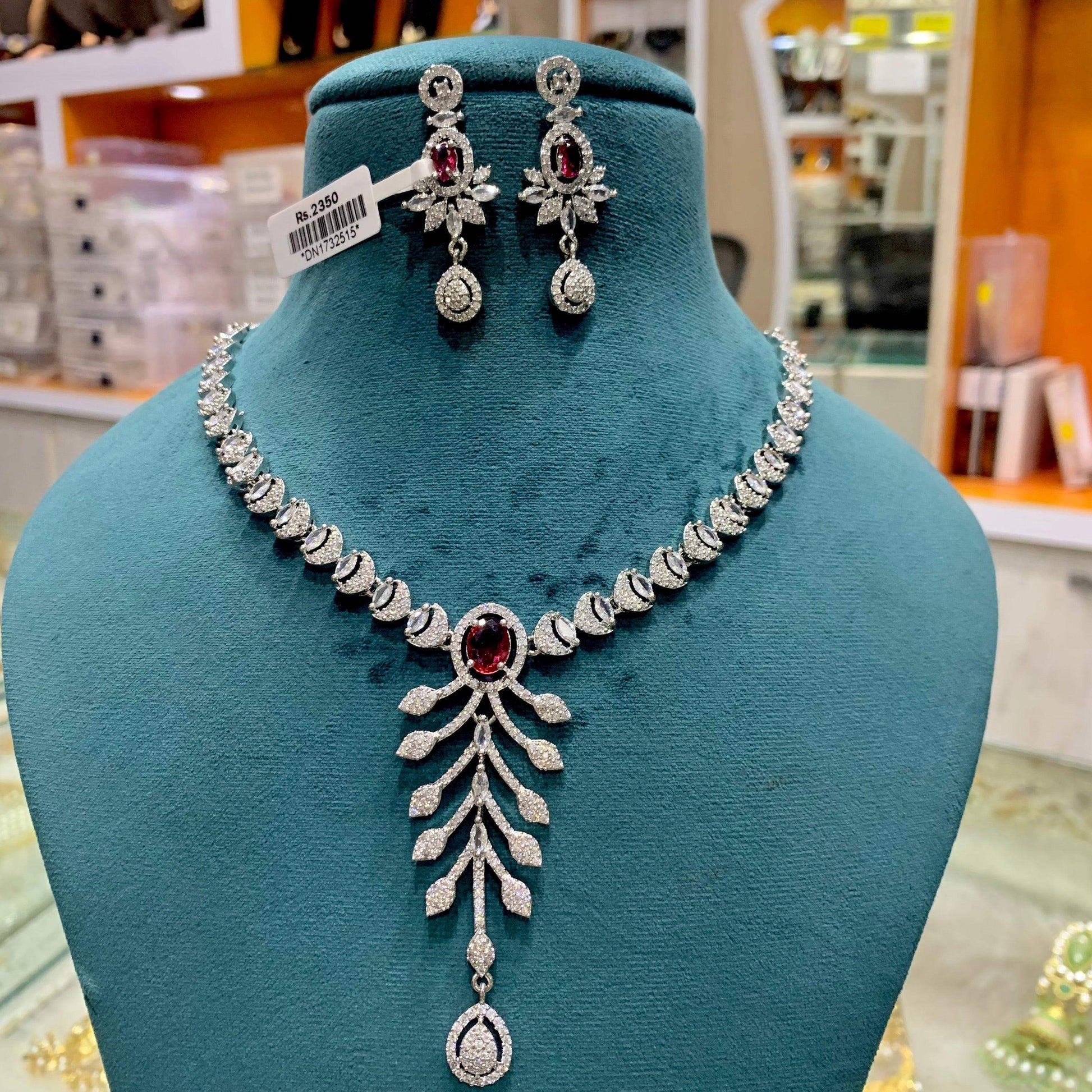 Zircon Necklace sets 686478 - Vijay & Sons