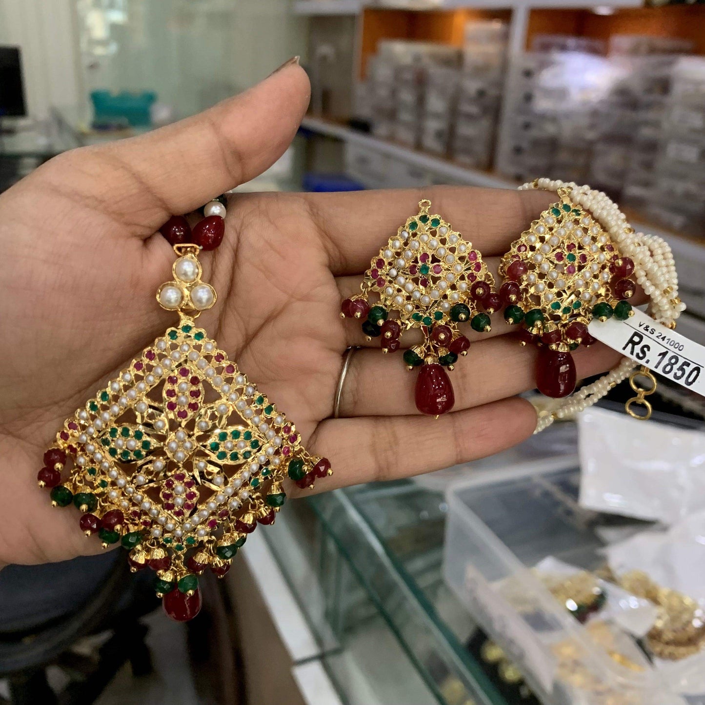 Ruby Pendant Set 849294 - Vijay & Sons