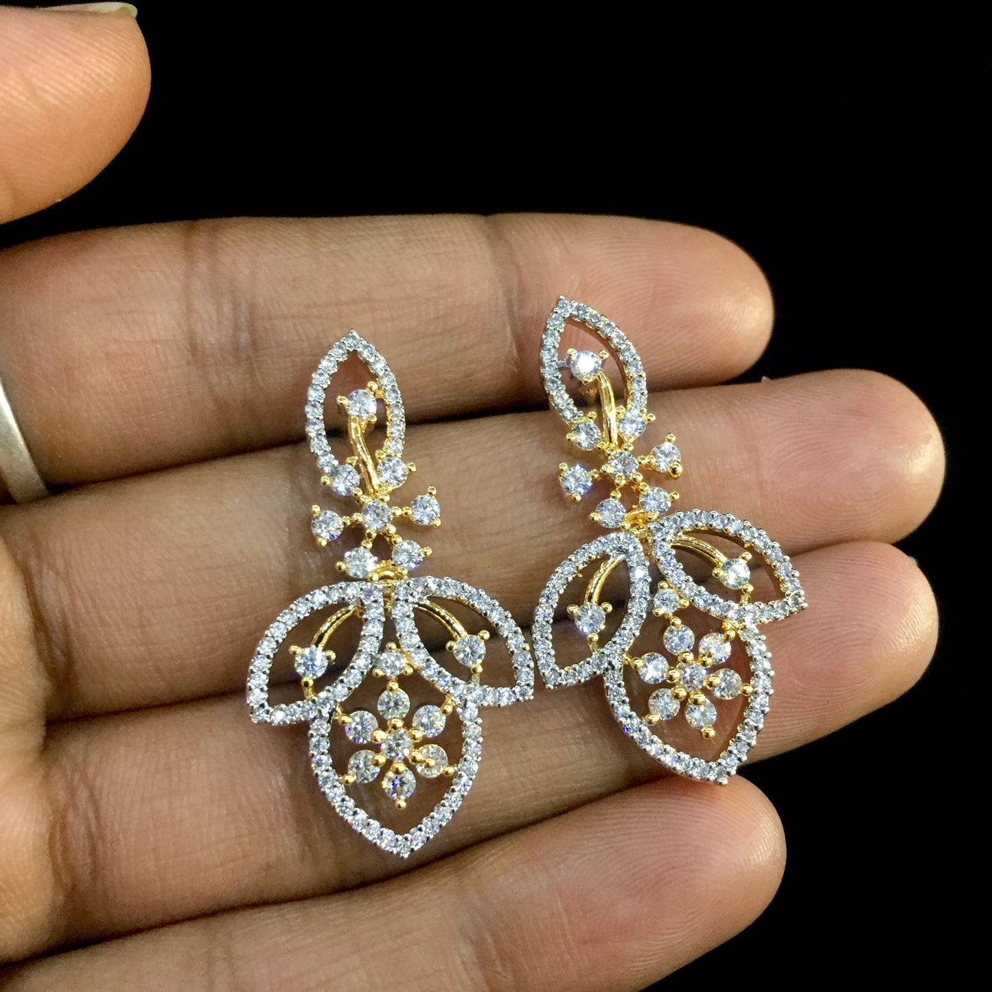 Zircon Necklace Set 235666