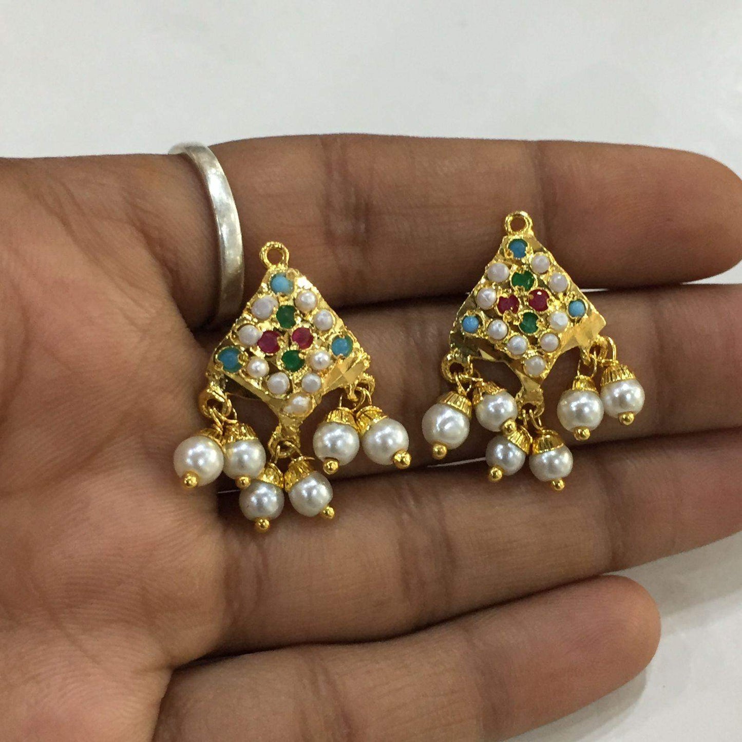 Jadau Earrings 48754 - Vijay & Sons