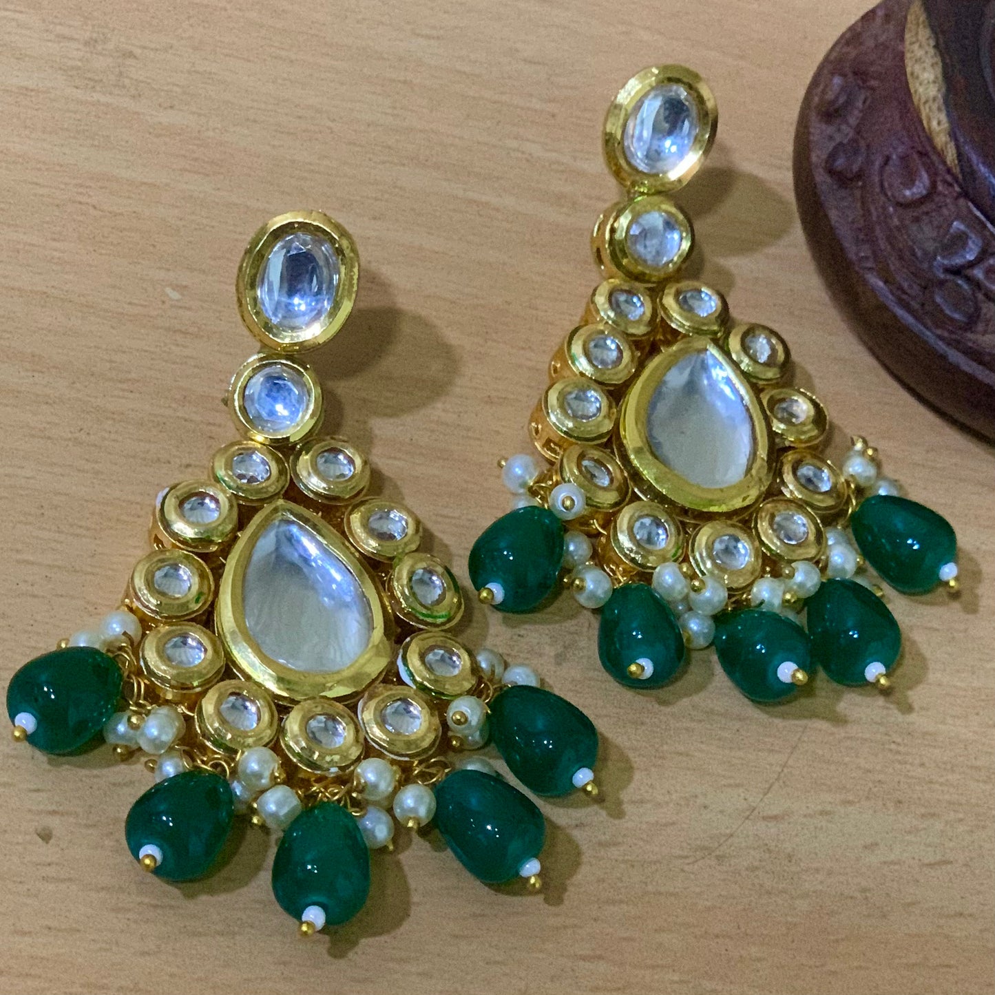 Kundan earrings 467656