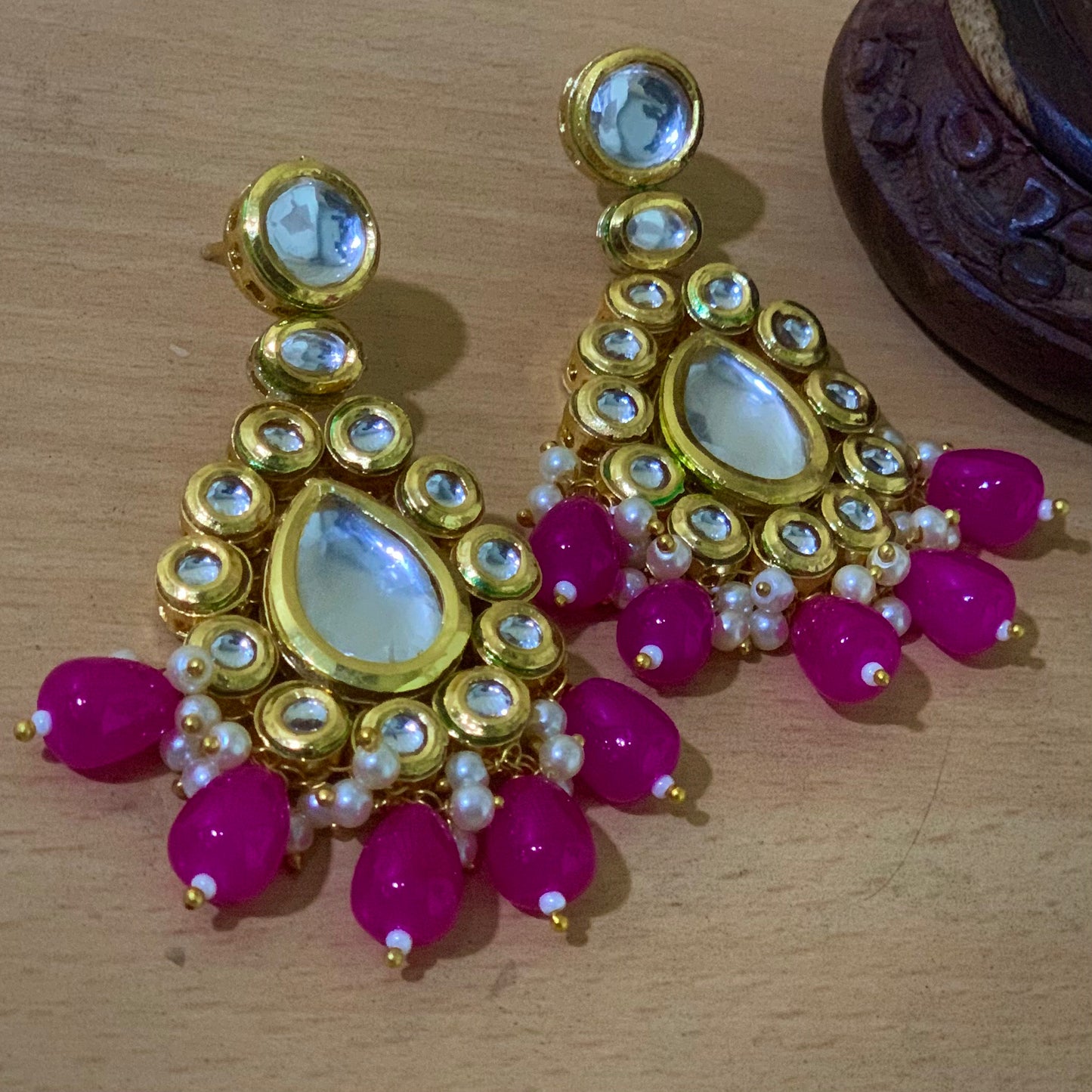 Kundan earrings 467656