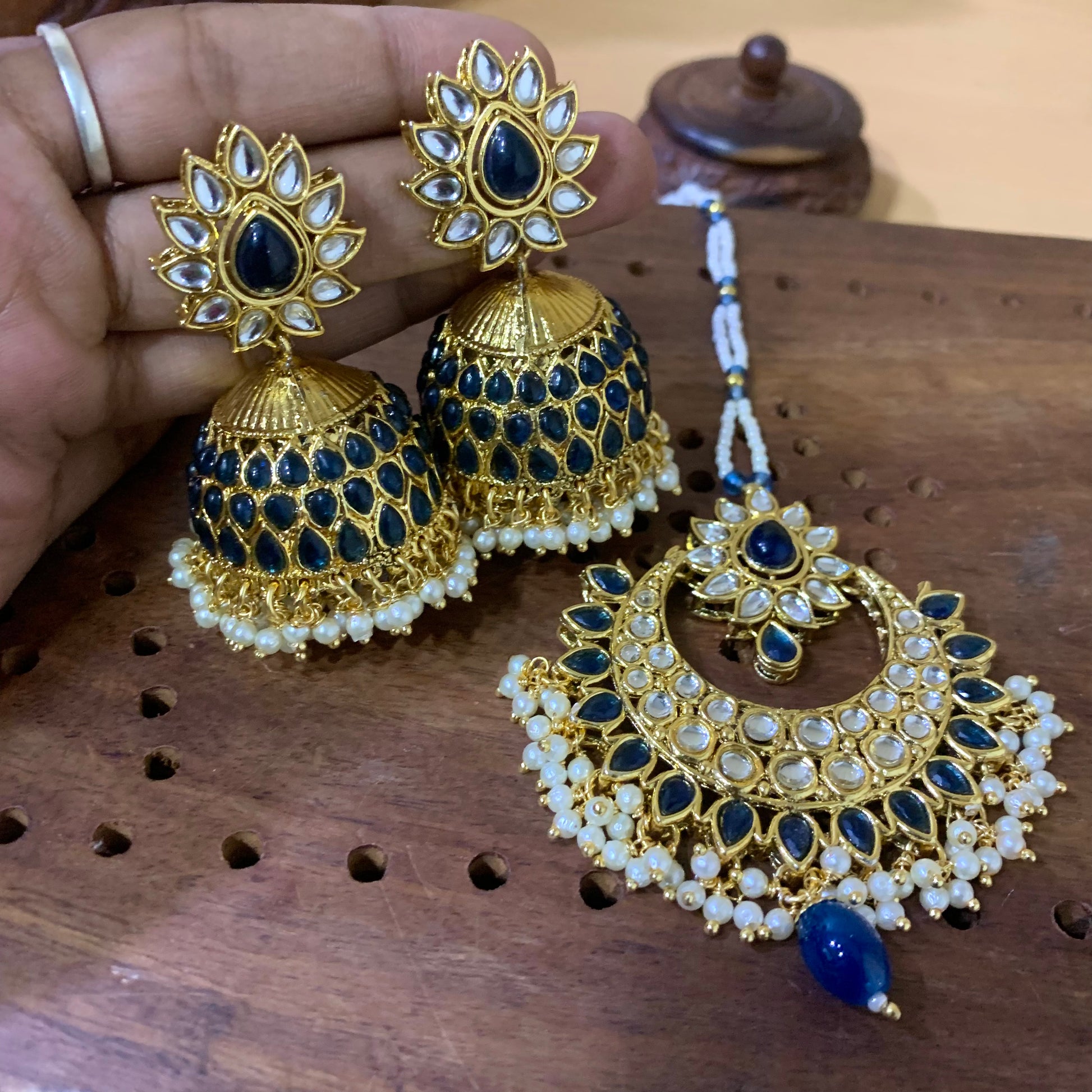Kundan Tikka Earrings 444334 - Vijay & Sons