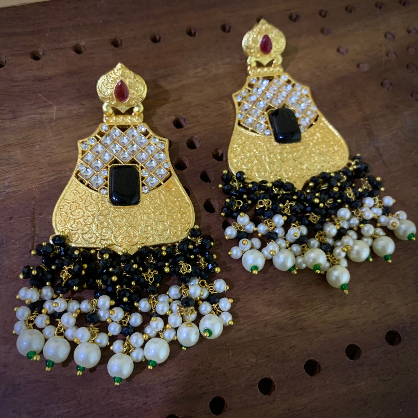Kundan Earrings 8907 - Vijay & Sons