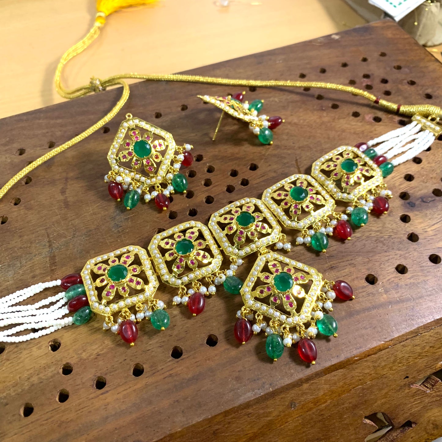 Jadau Necklace Sets 6786557