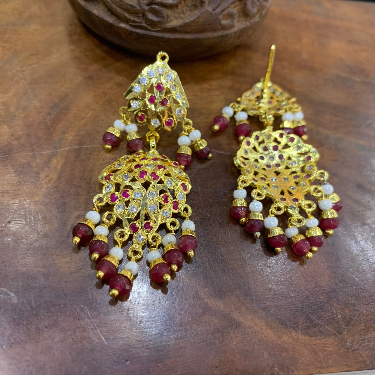 Jadau Earrings 564791