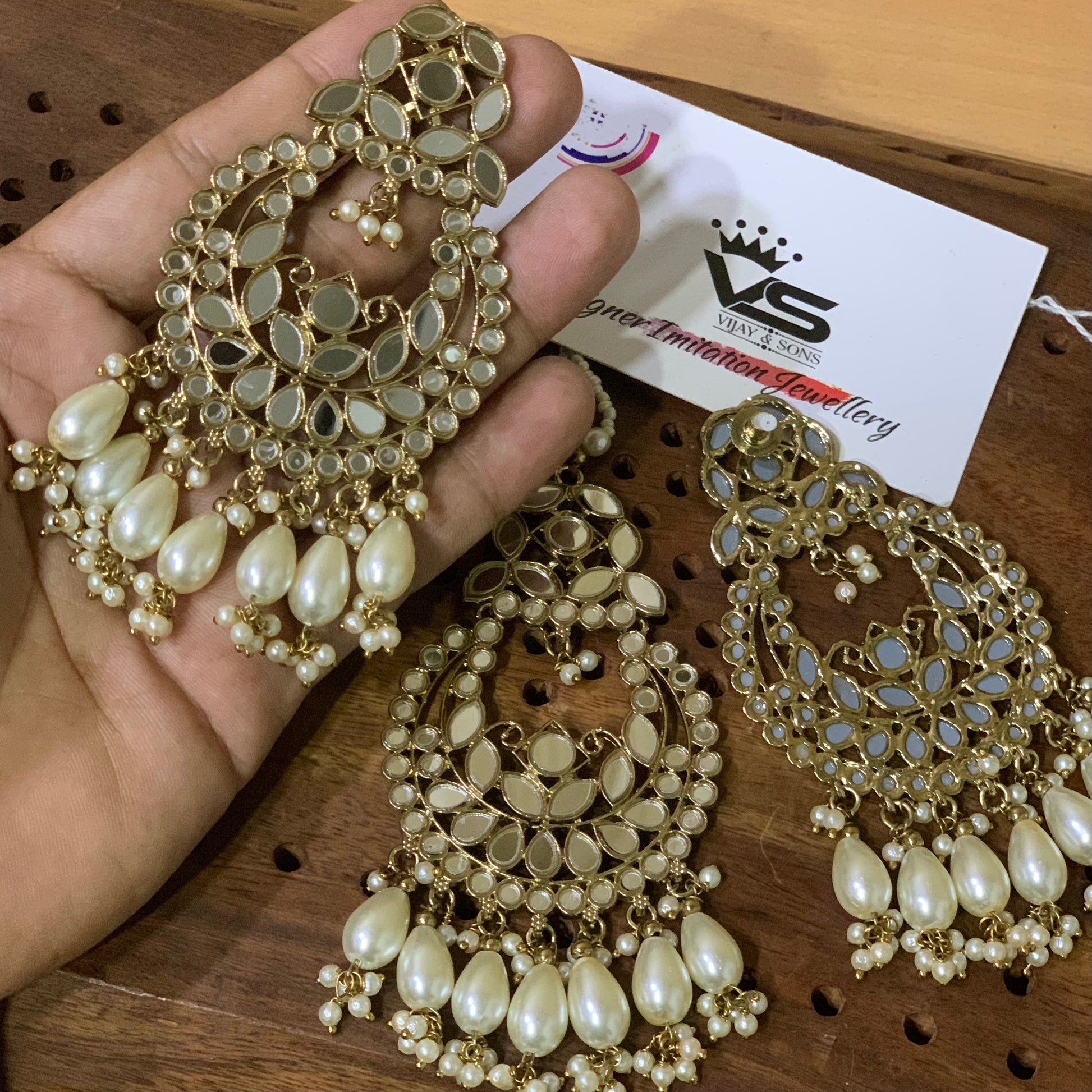 Kundan Tikka Earrings 38472 - Vijay & Sons