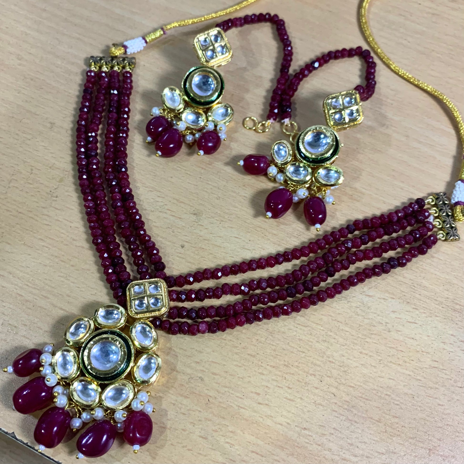 Kundan Necklace Set 466544 - Vijay & Sons