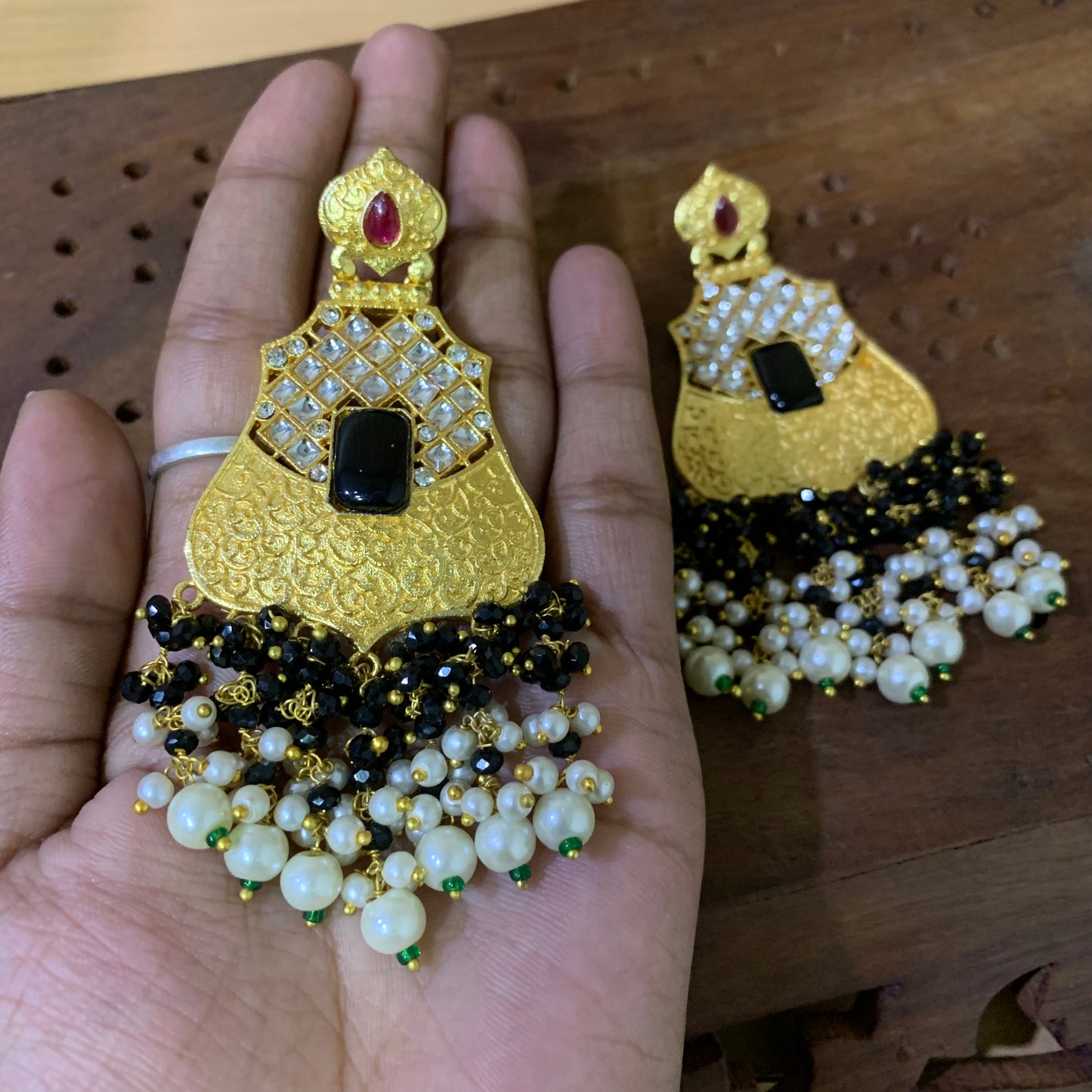 Kundan Earrings 8907 - Vijay & Sons
