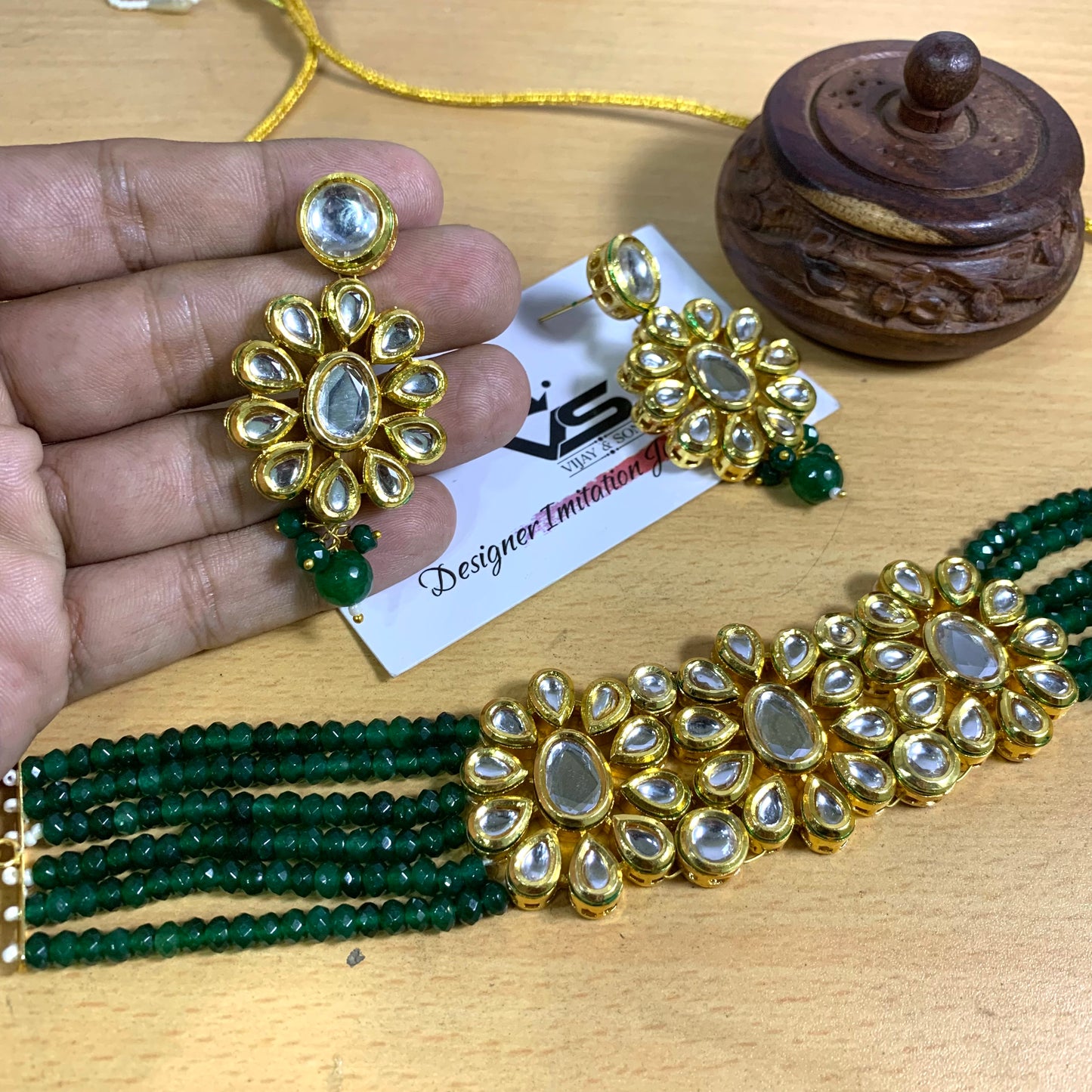 Kundan Necklace Set 45670 - Vijay & Sons