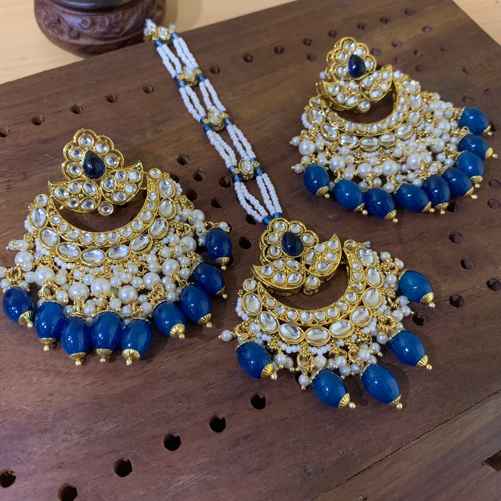 Kundan Tikka Earrings 294819 - Vijay & Sons