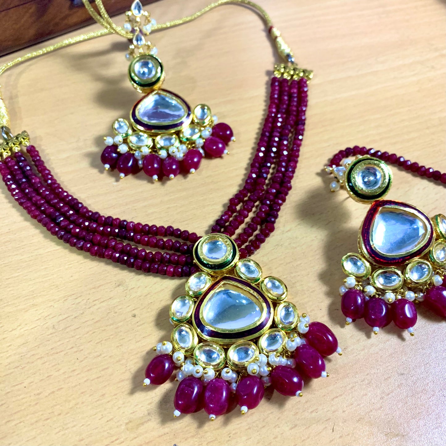 Kundan Choker Set 57375