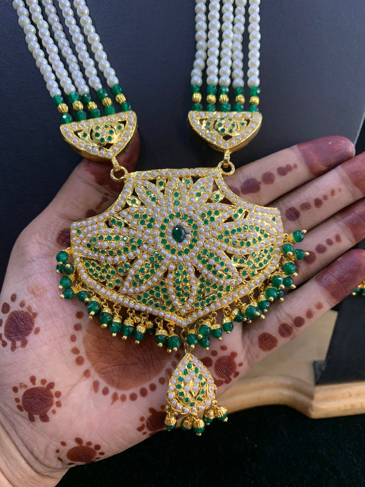 Rani Haar 454324