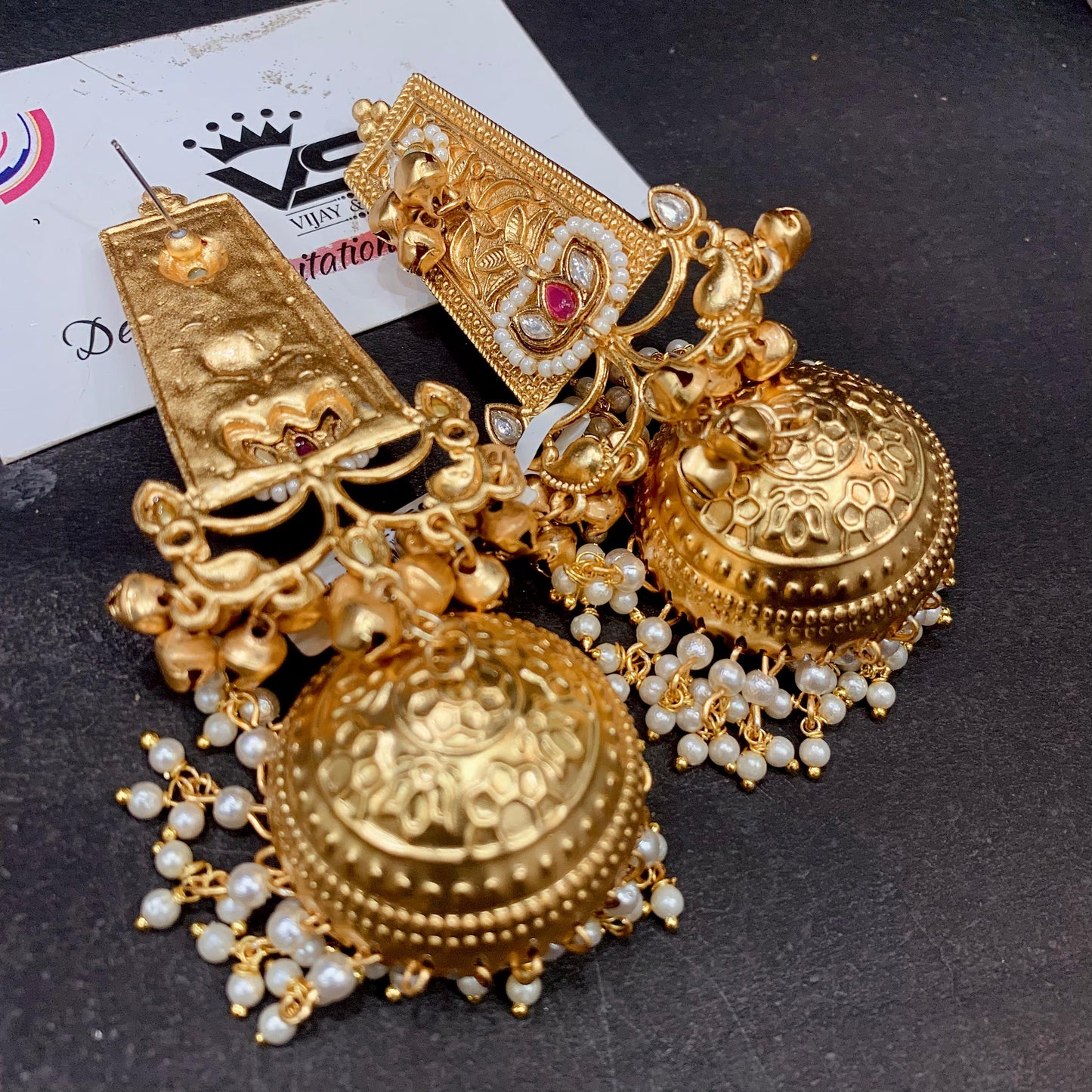 Antique earrings 141770