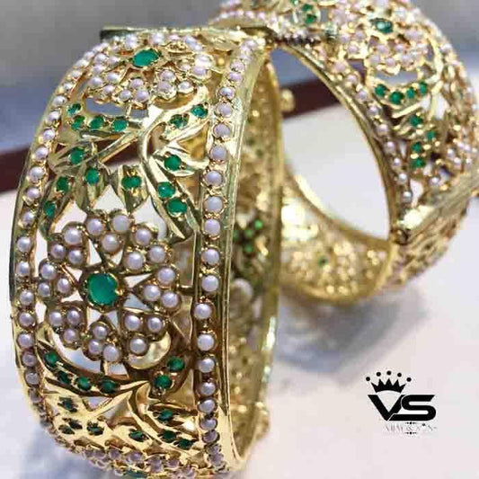 Green Jadau Bangles - Vijay & Sons