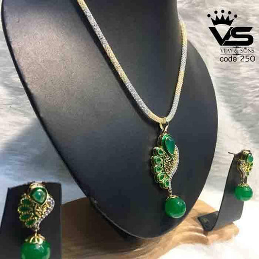 Party Wear Necklace / Green Set - Vijay & Sons