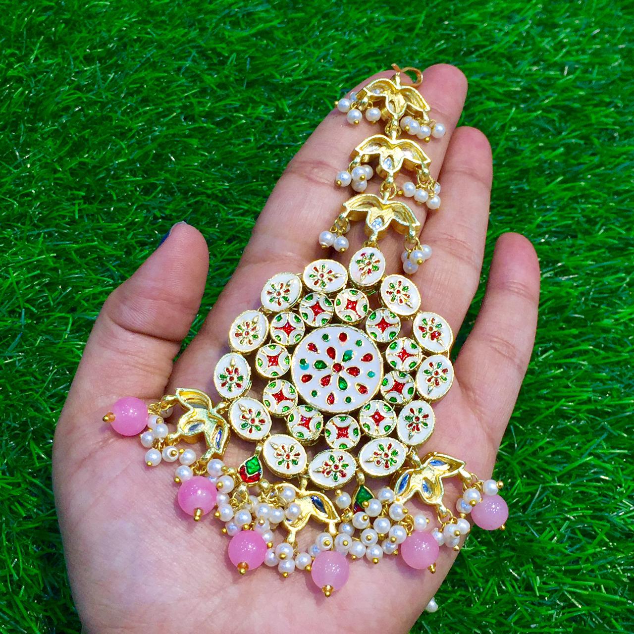 Kundan Maang Tikka 282528 - Vijay & Sons