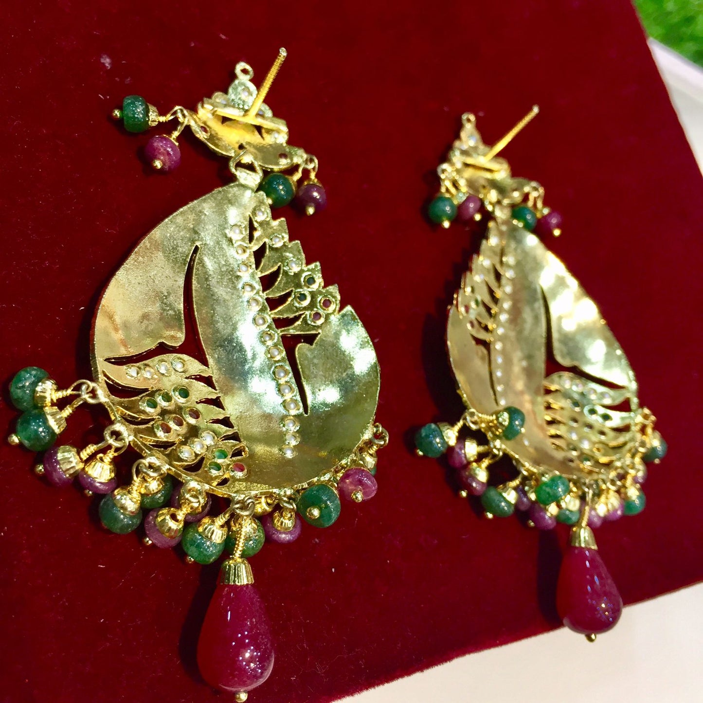 Jadau Earrings 255352