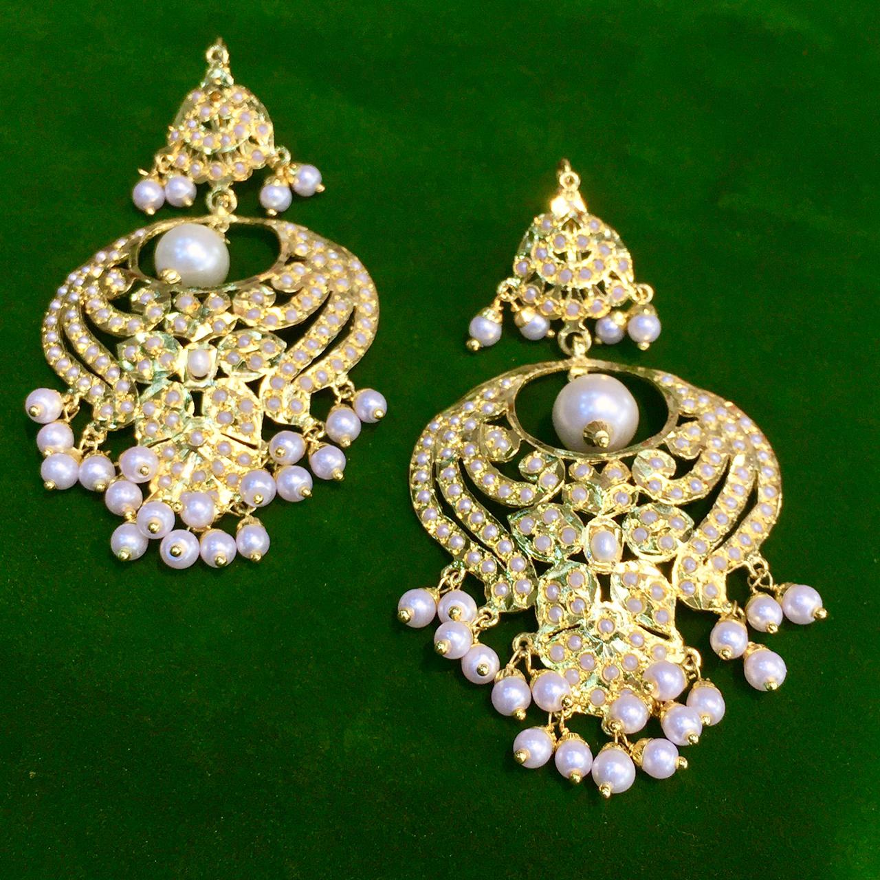 Jadau Earrings 193628 - Vijay & Sons