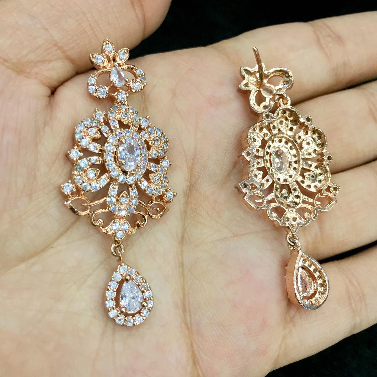 Diamond necklace sets - Vijay & Sons