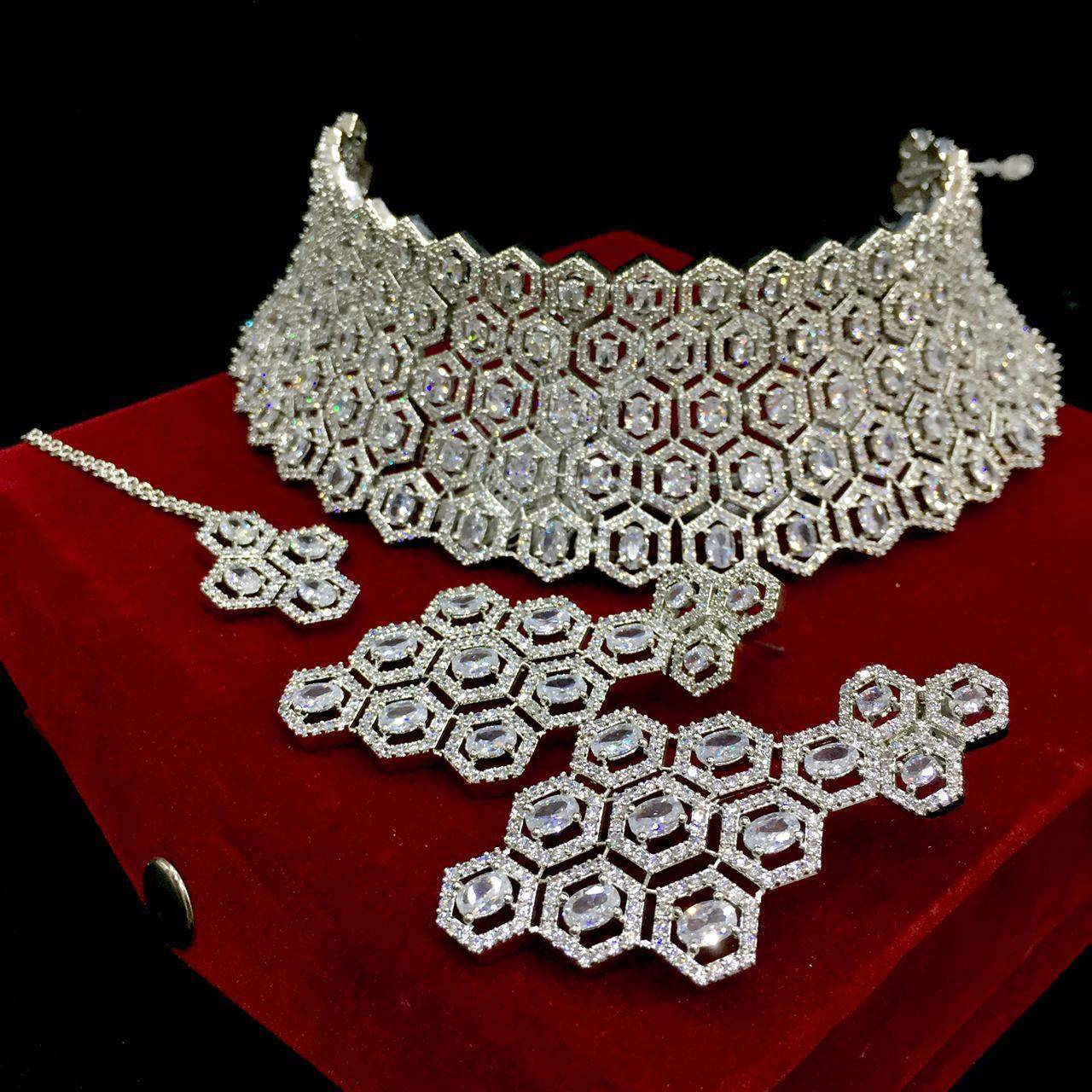 Diamond necklace set - Vijay & Sons