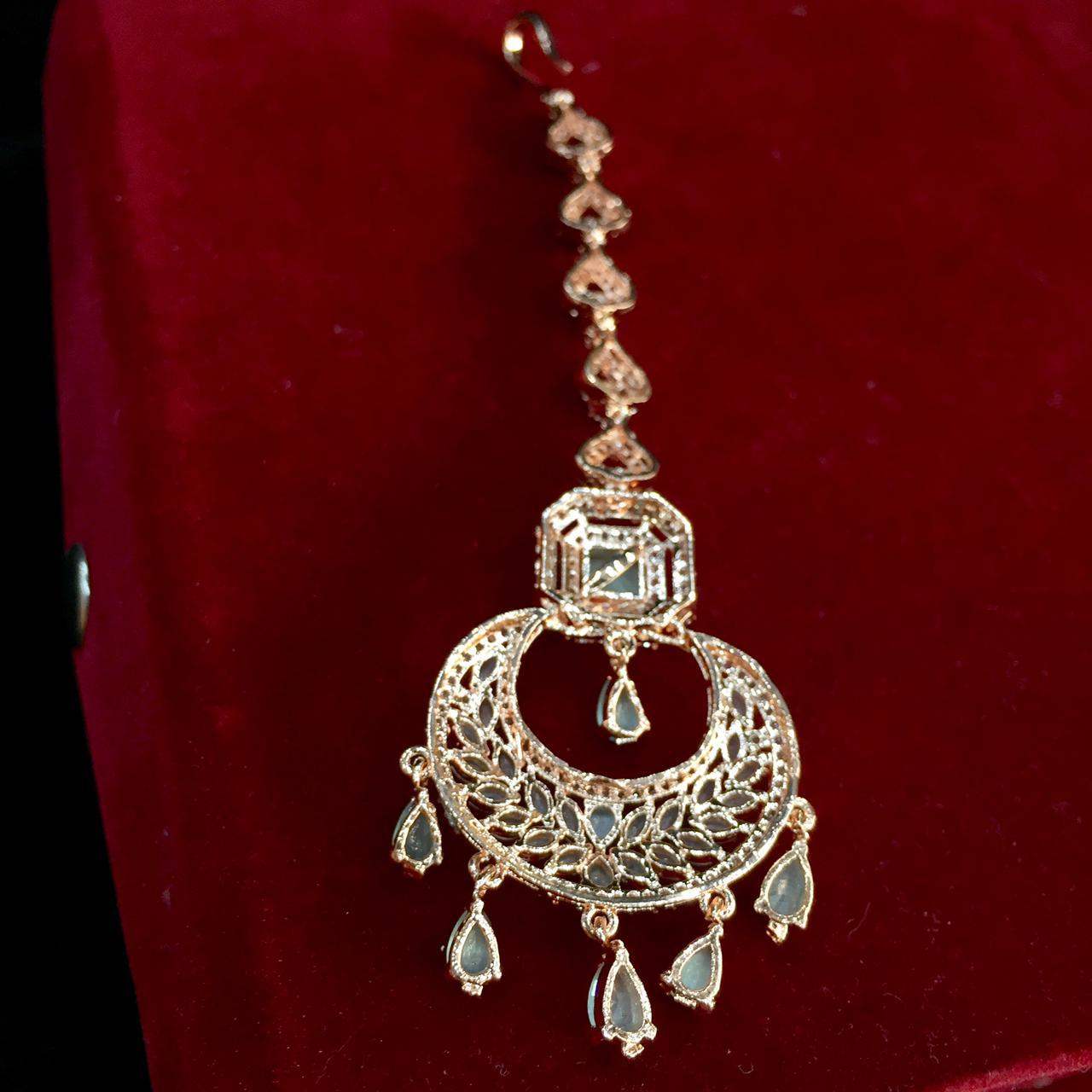 Diamond maang tikka876564 - Vijay & Sons