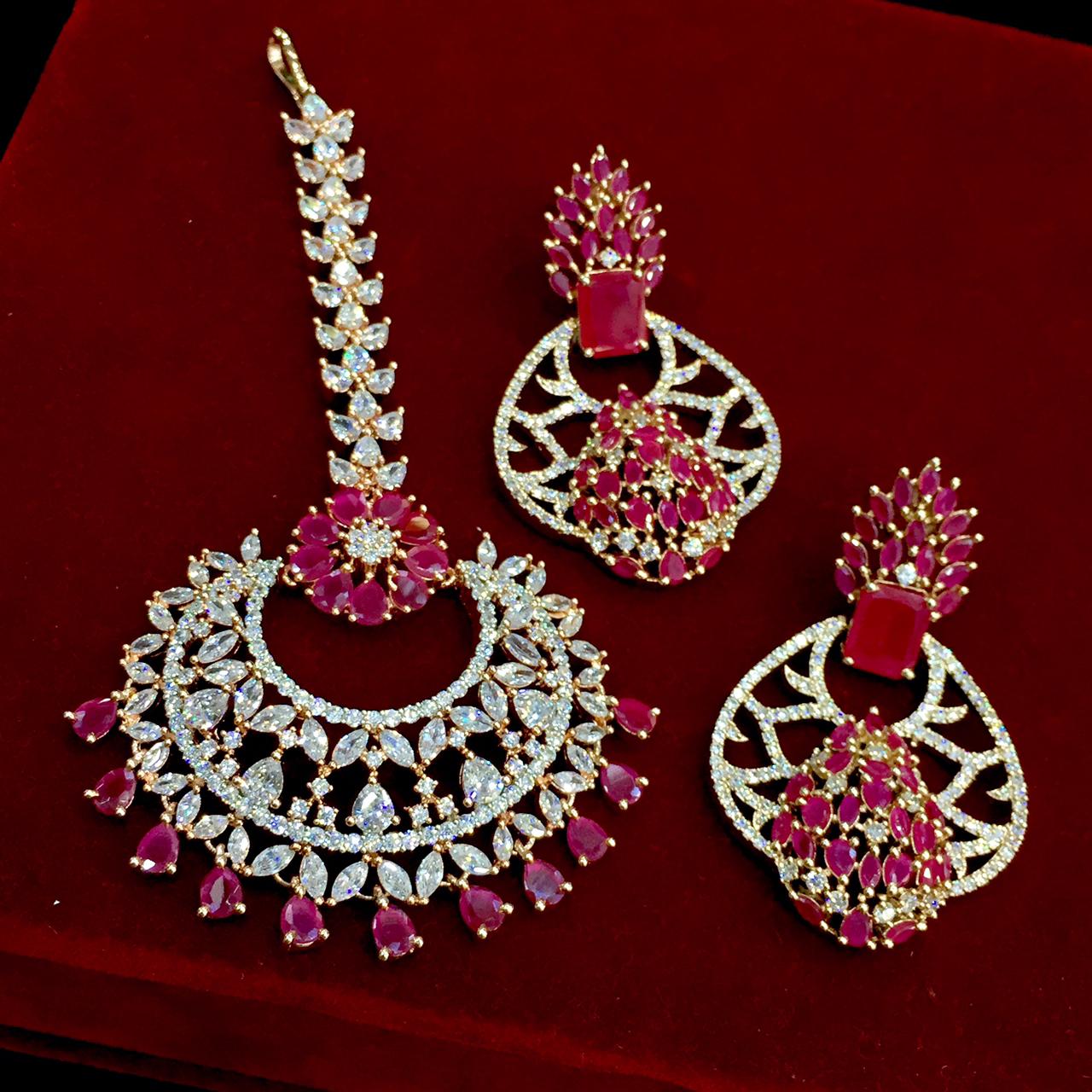 Diamond earrings tikka 345533 - Vijay & Sons