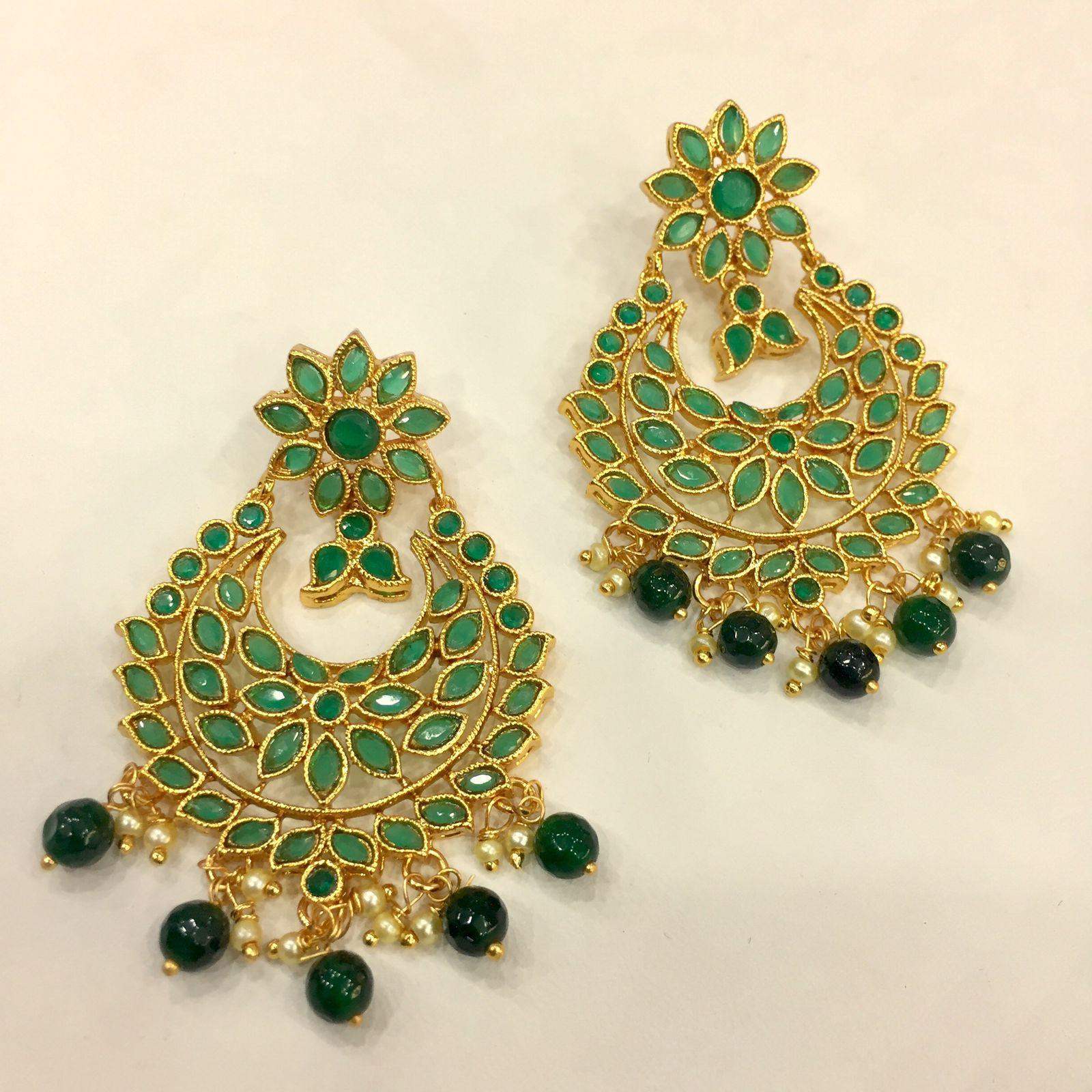 Green earrings ,6666 - Vijay & Sons
