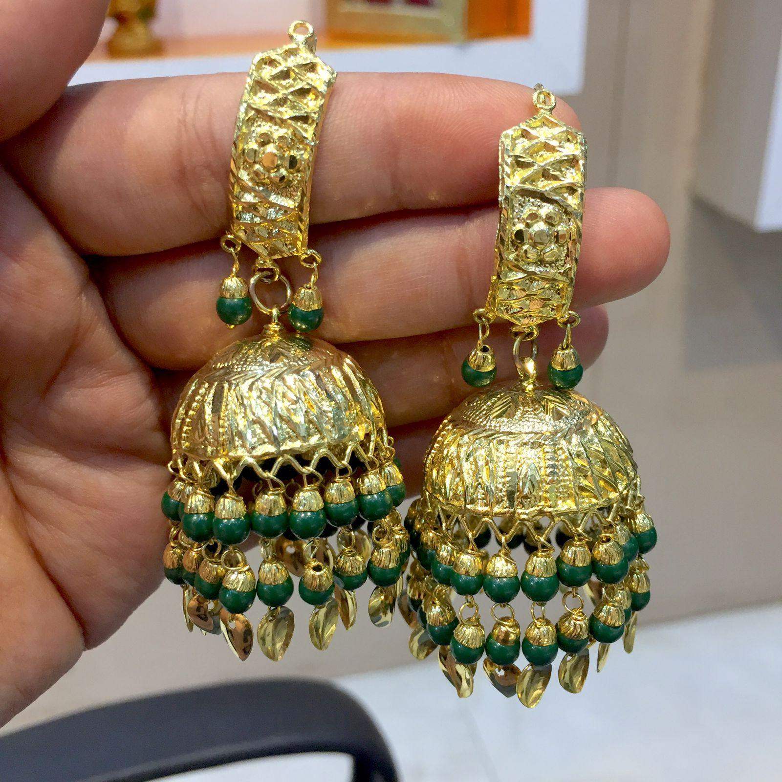 quality green earrings 8875 - Vijay & Sons