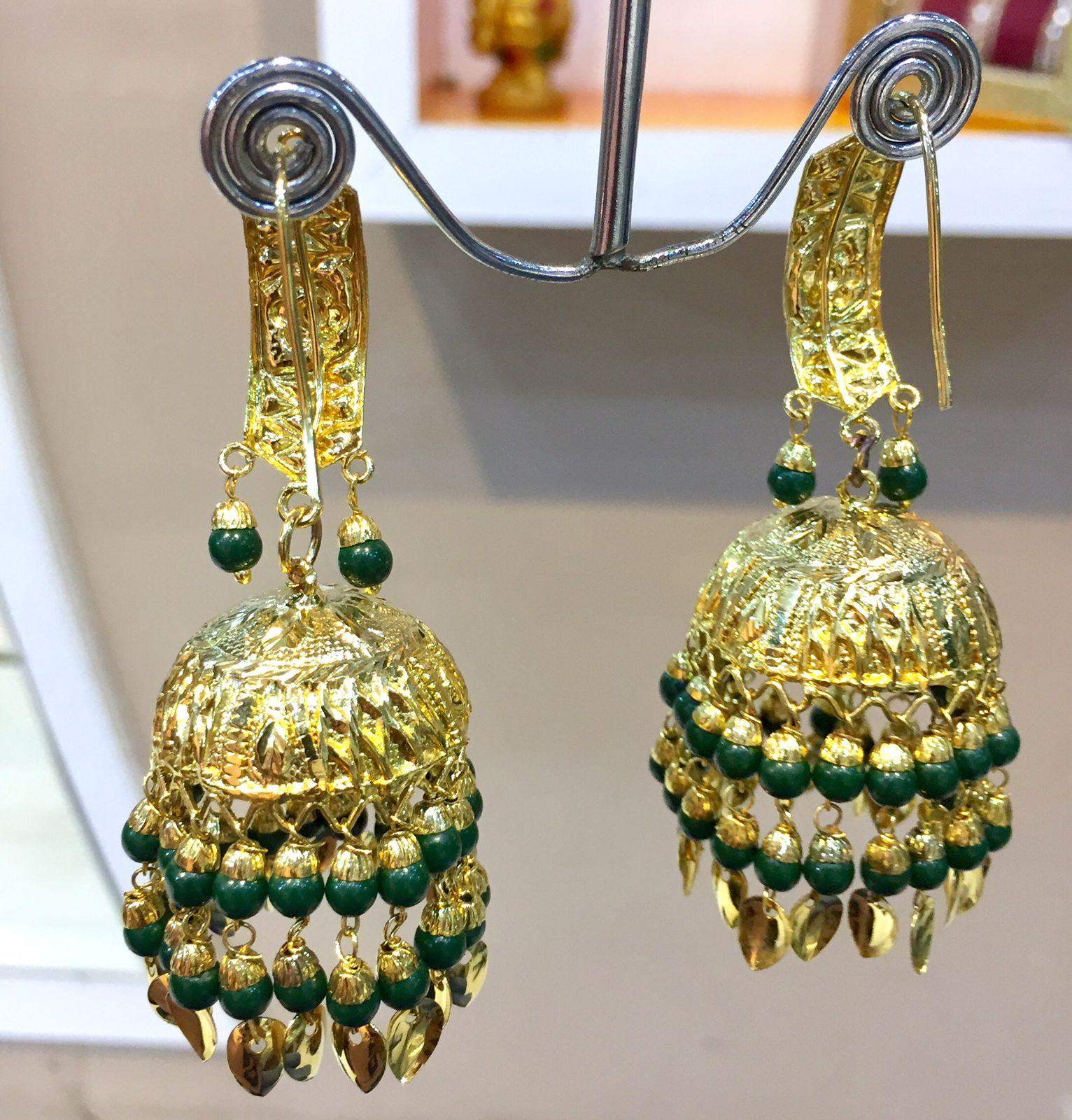 quality green earrings 8875 - Vijay & Sons