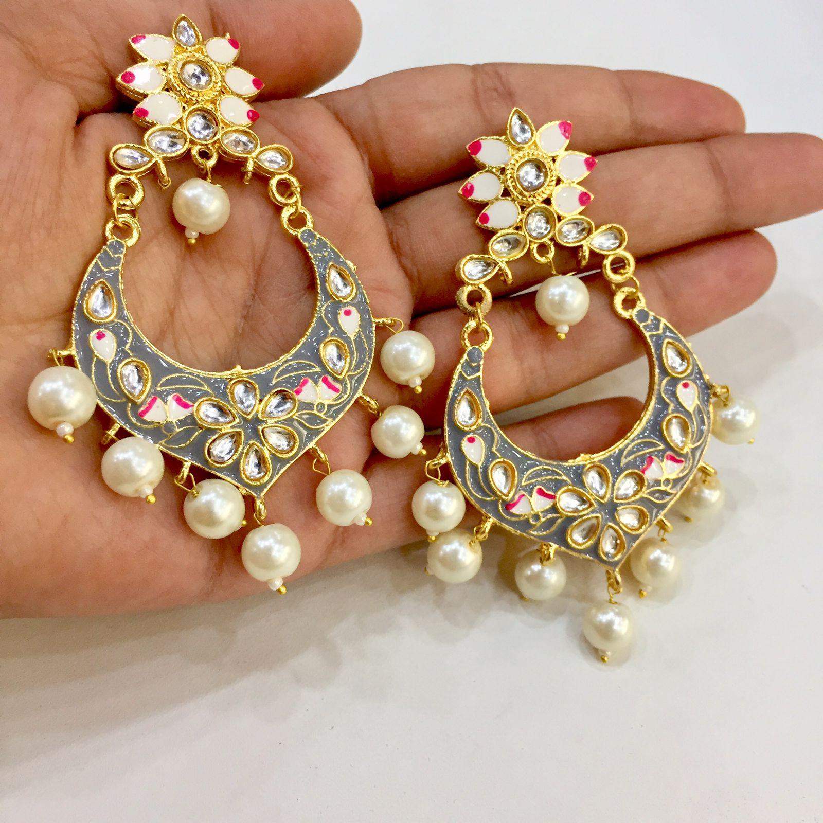 Antique earrings 8766 - Vijay & Sons