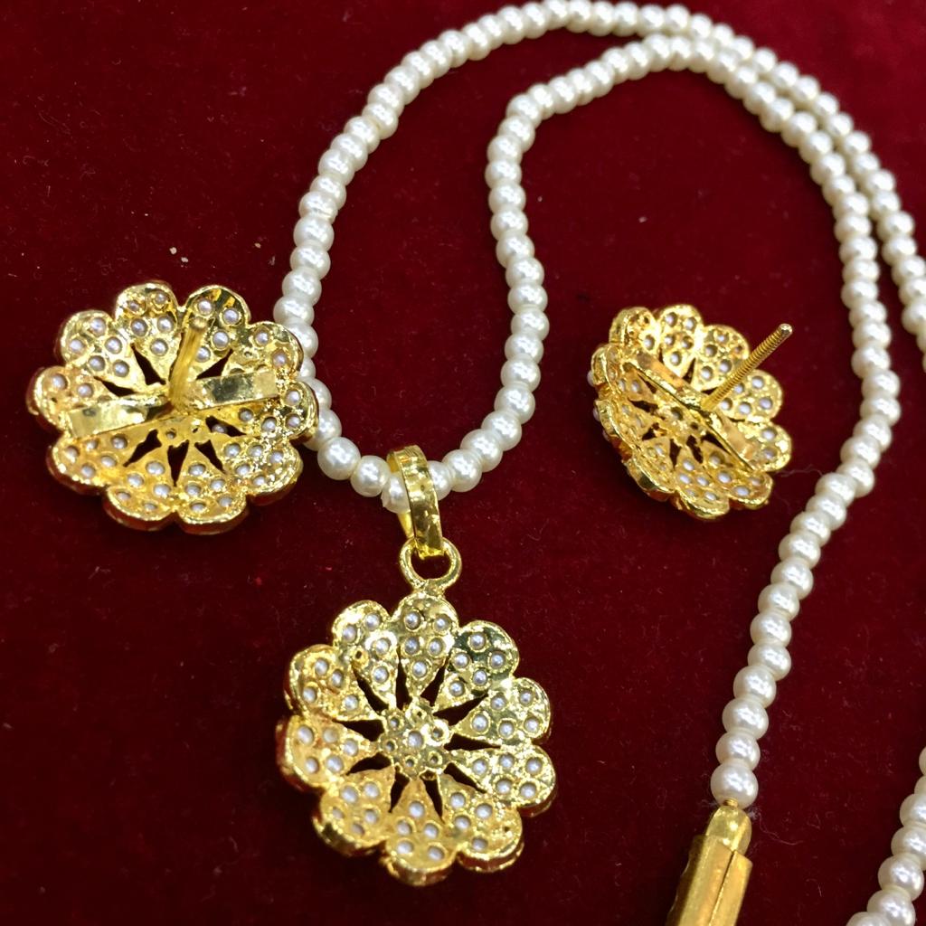 Jadau pendant set 5785437 - Vijay & Sons