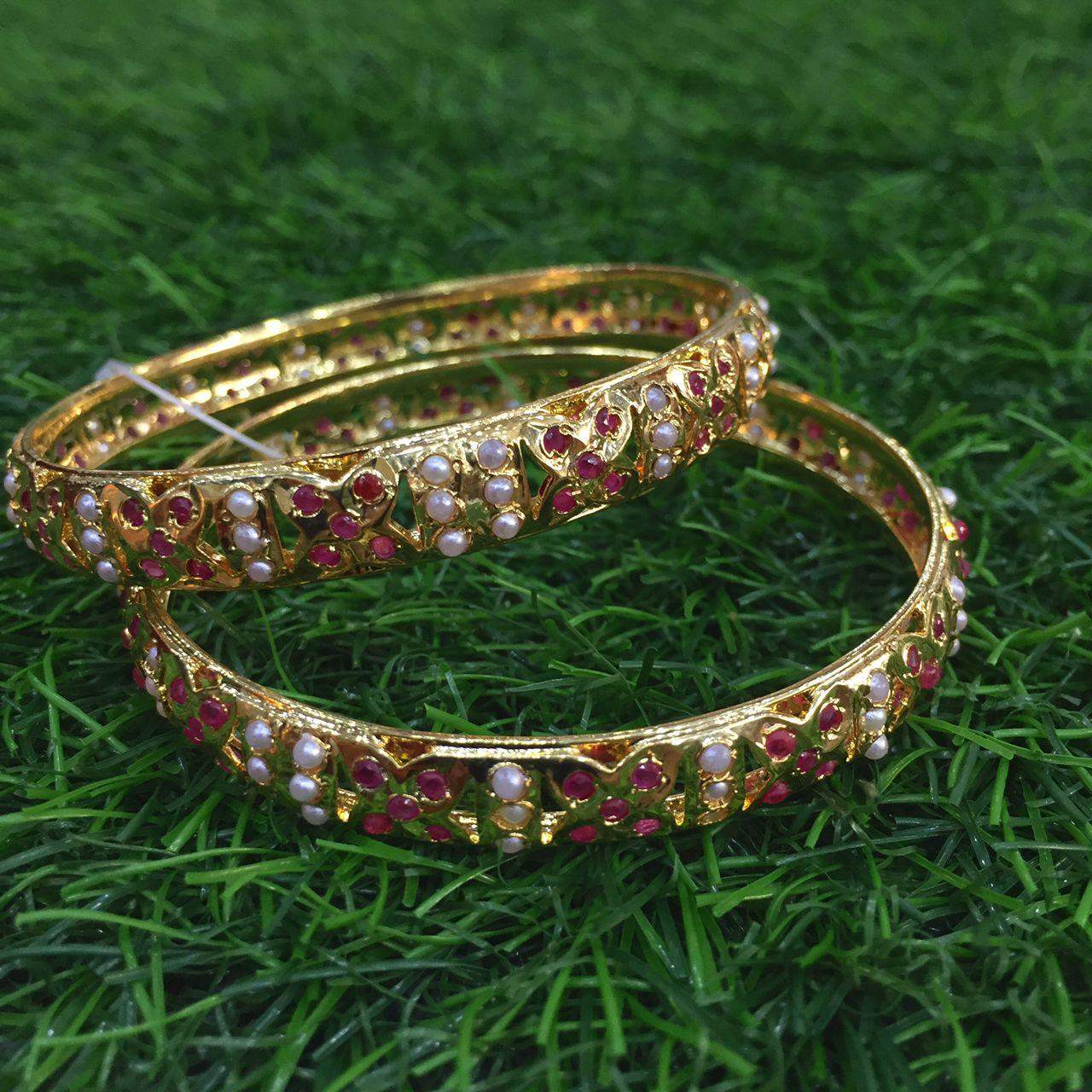 Jadau bangles 8667896 - Vijay & Sons