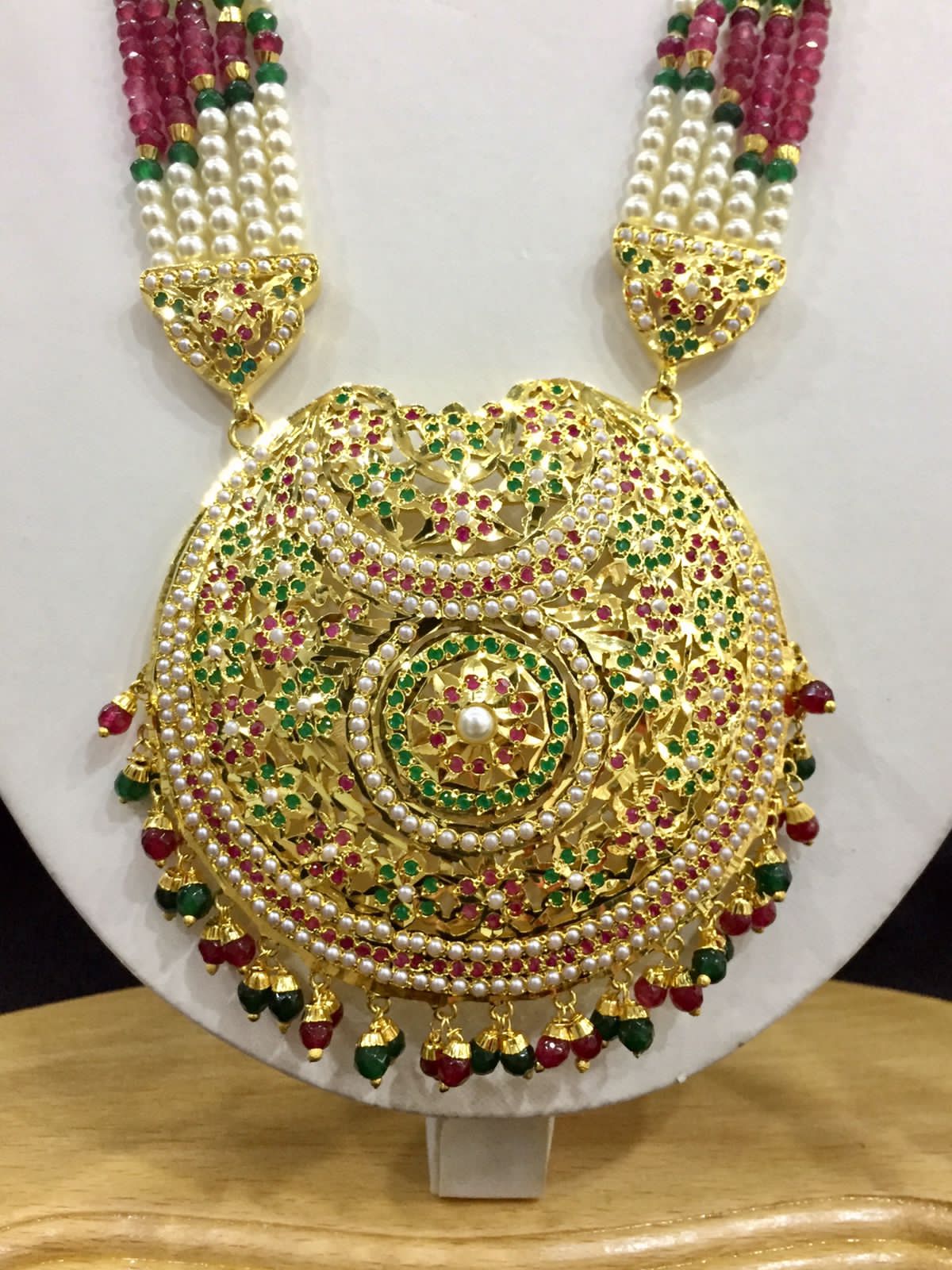 Jadau Rani Haar 2825381