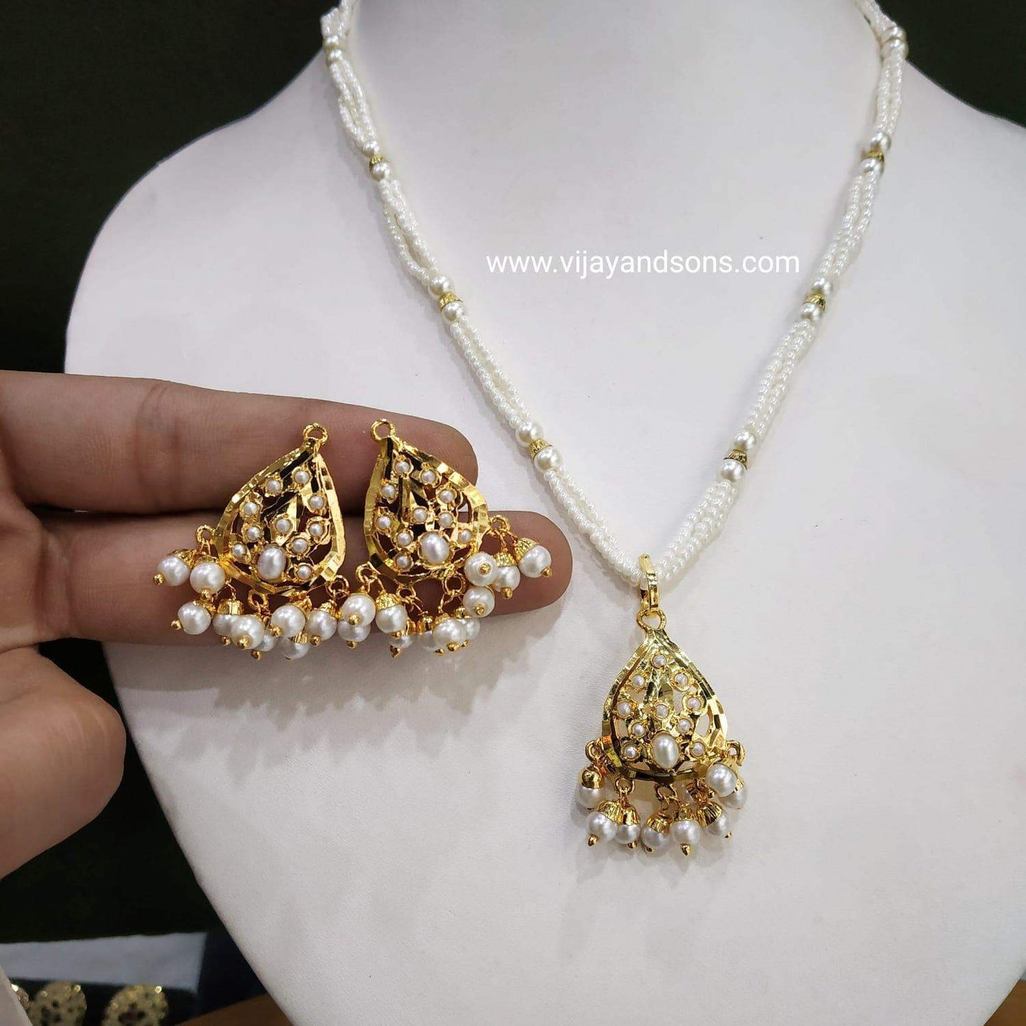 Jadau pendant sets 45775 - Vijay & Sons