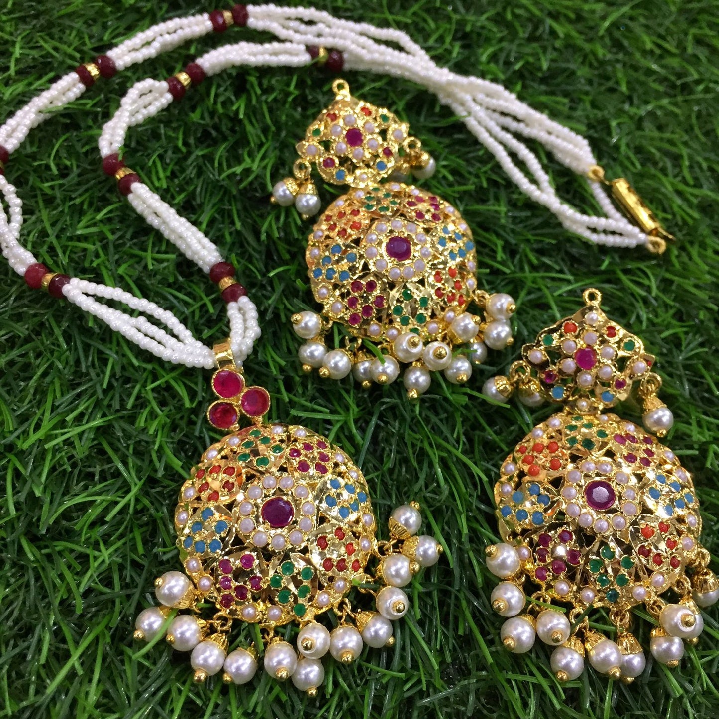 Jadau Pendant Set 395719